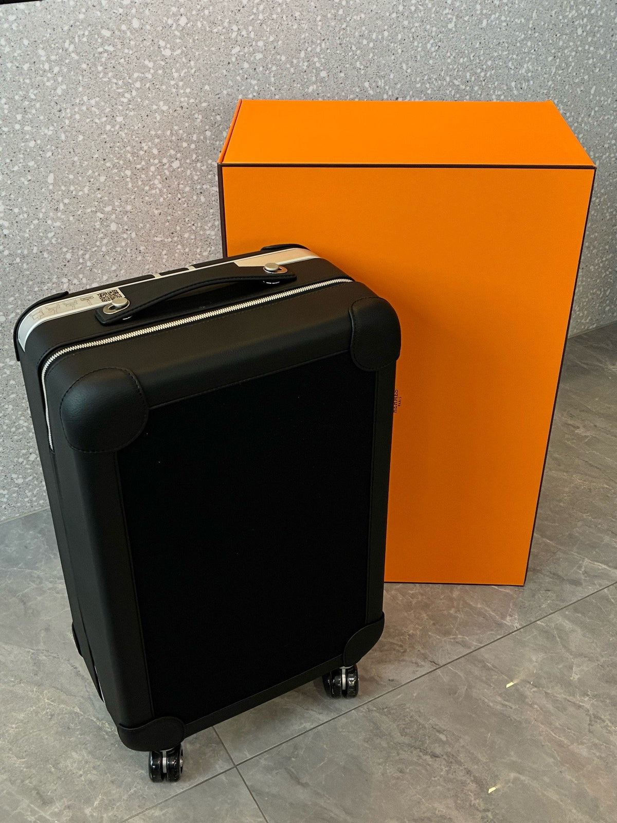 HERMÈS Carry-On Suitcase 20 – Black Leather and Canvas with Aluminium Frame, TSA Lock, Brand New