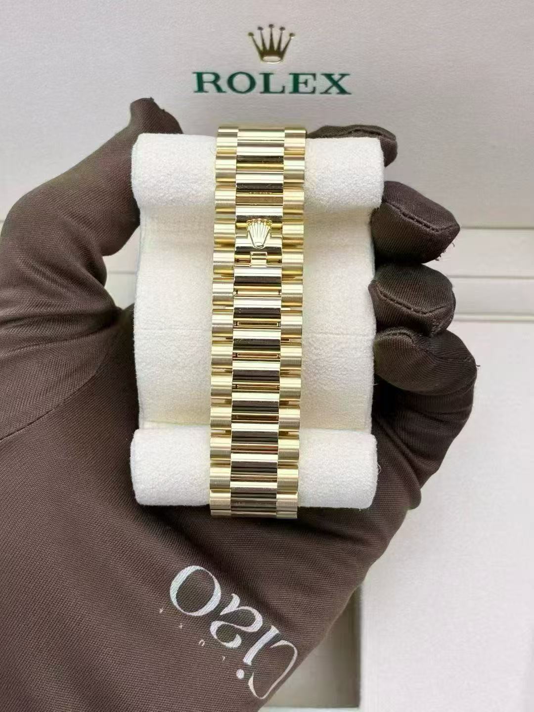 Day-Date 40 Oyster, 40 mm, yellow gold