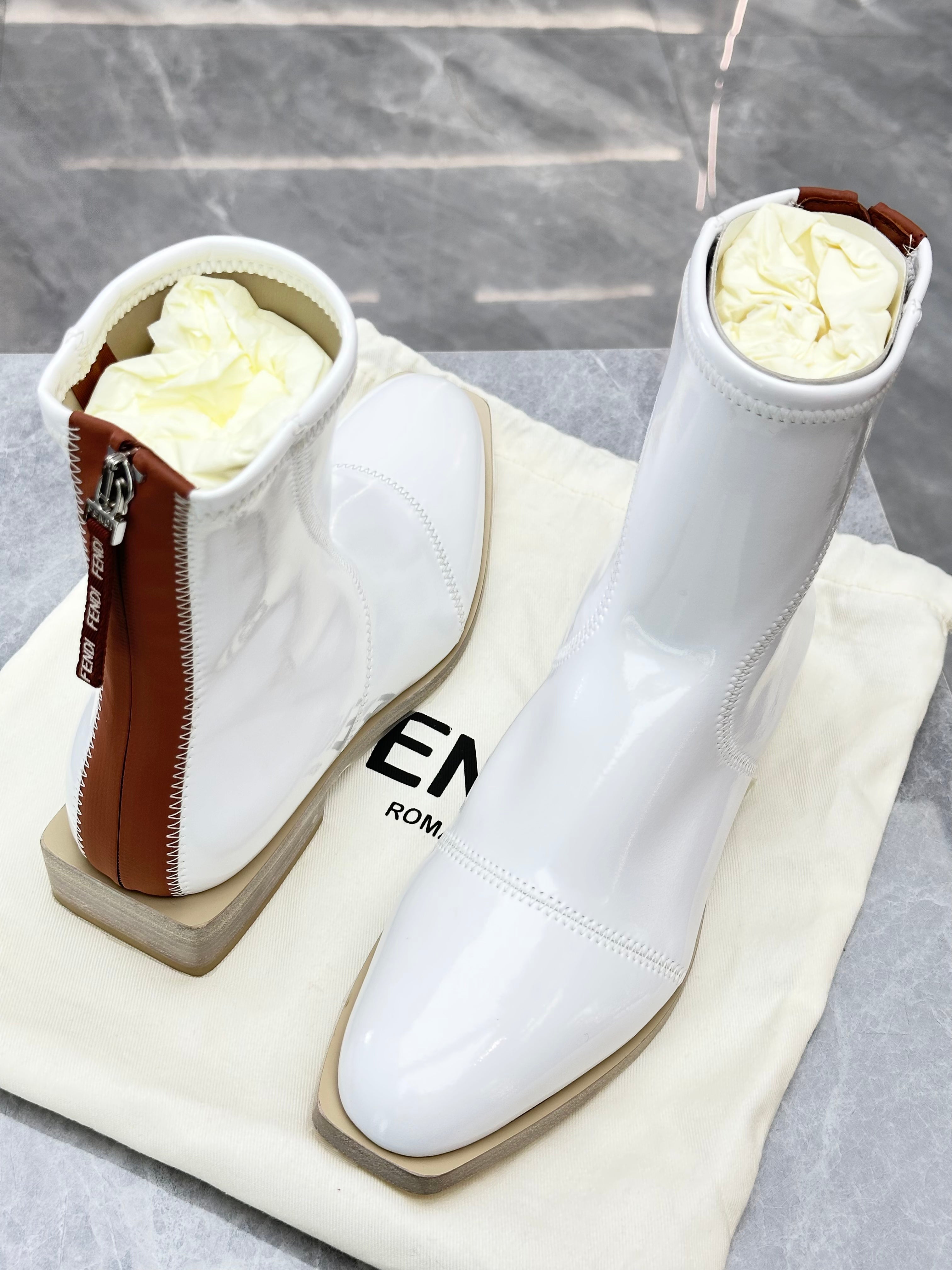 Fendi Low Ankle Boots 37 White