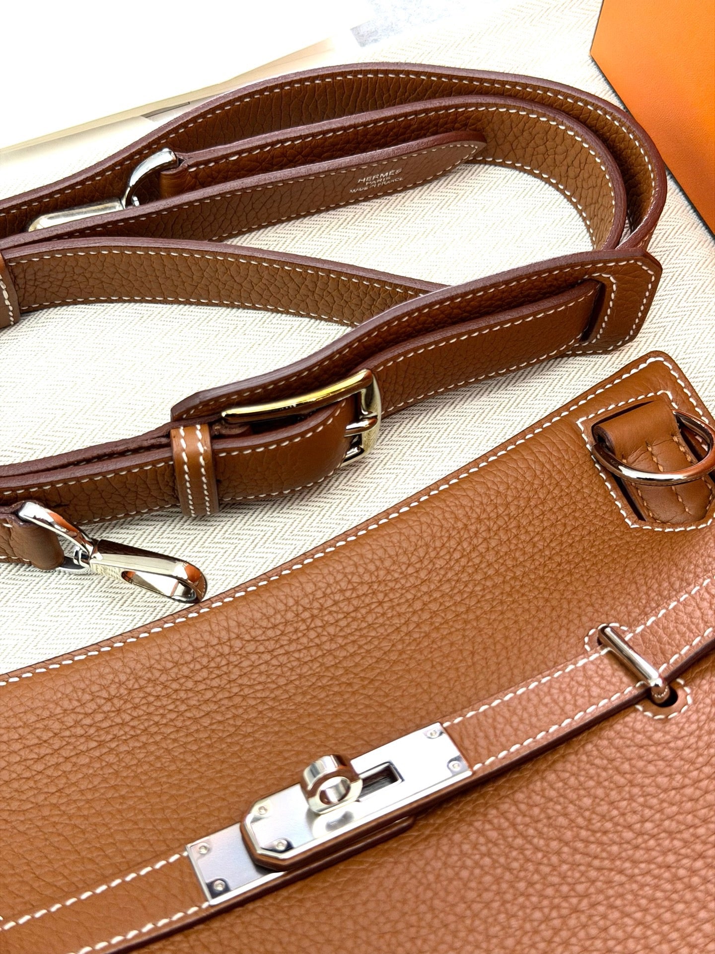 Hermes Taurillon Clemence Jypsiere 28 Gold (Y stamp)