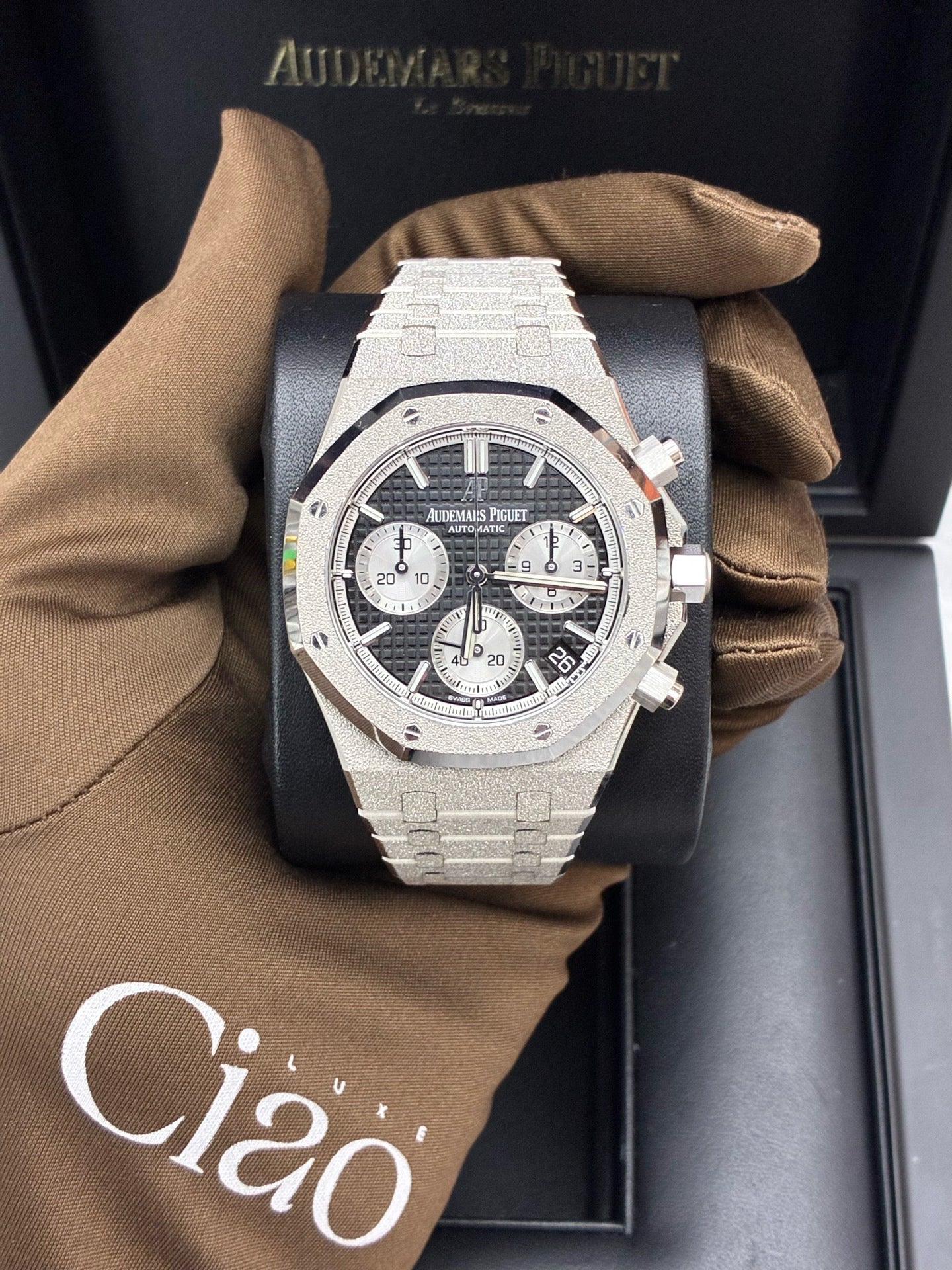 Audemars Piguet Royal Oak Chronograph White Gold Frosted