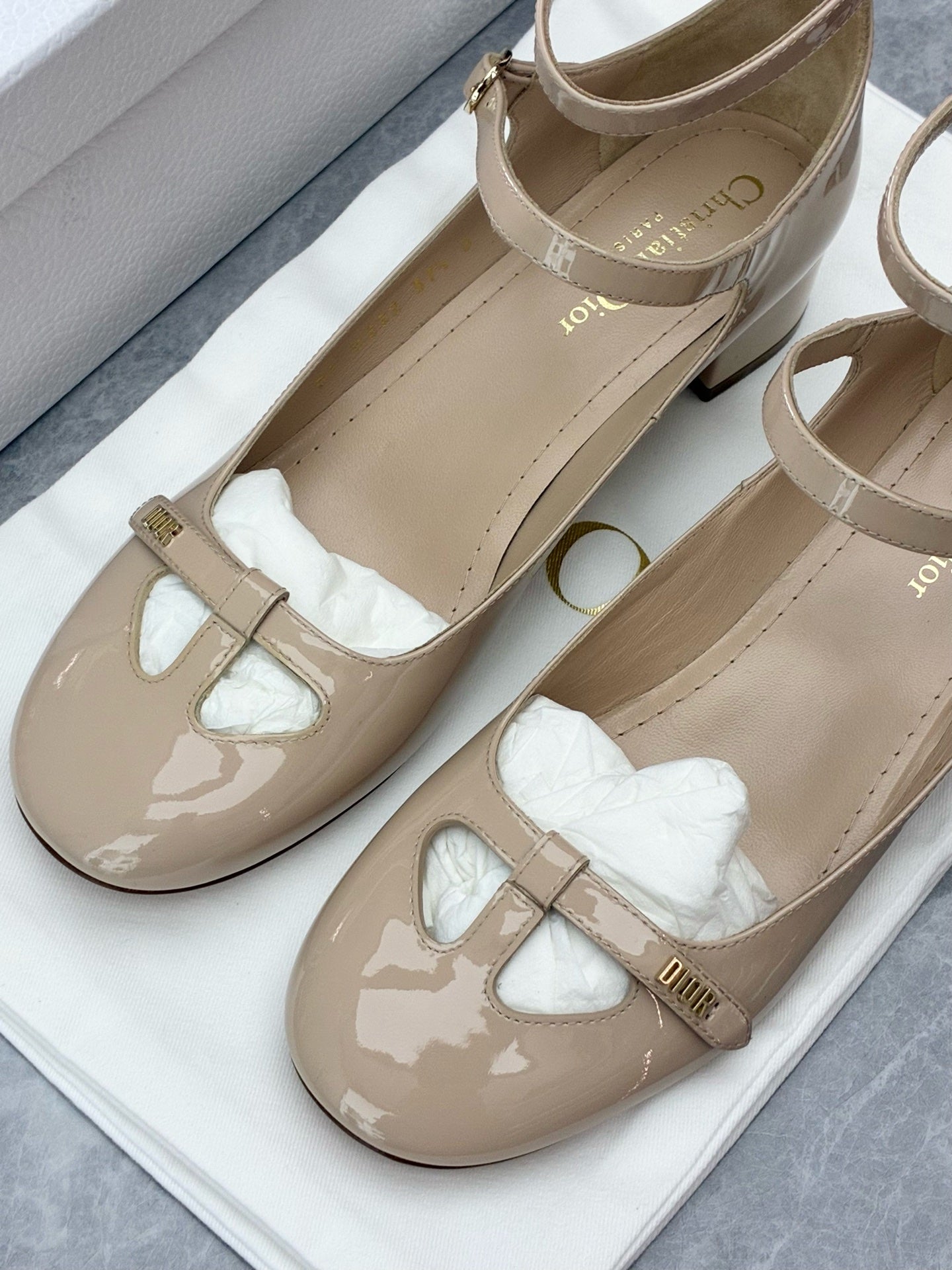 DIOR Aimé Patent Mary Jane Shoes – Nude, Size 37.5