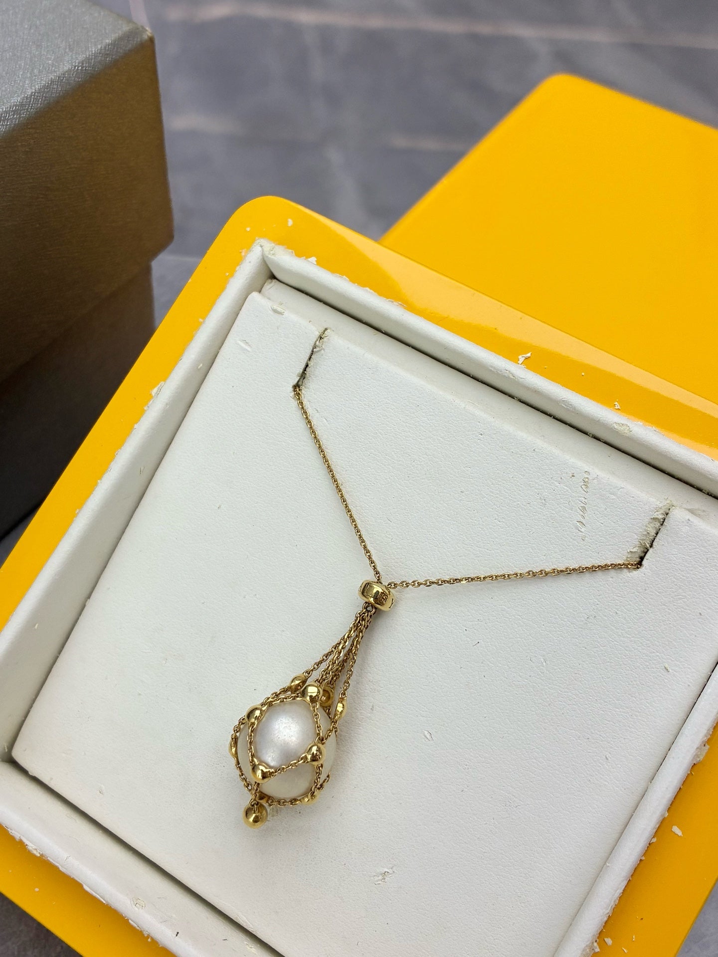 Paspaley Netted Pearl Pendant Necklace – 18K Gold, 14mm Australian South Sea Circle Pearl