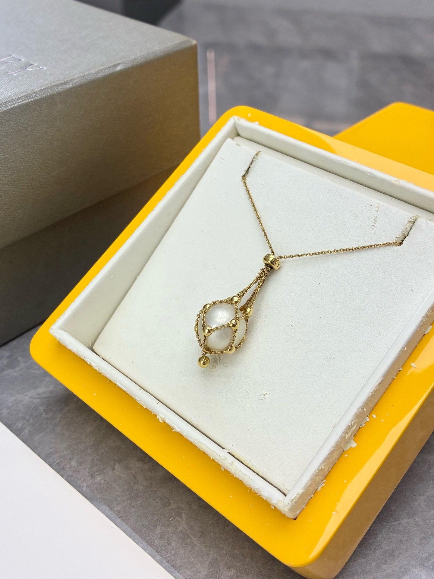 Paspaley Netted Pearl Pendant Necklace – 18K Gold, 14mm Australian South Sea Circle Pearl