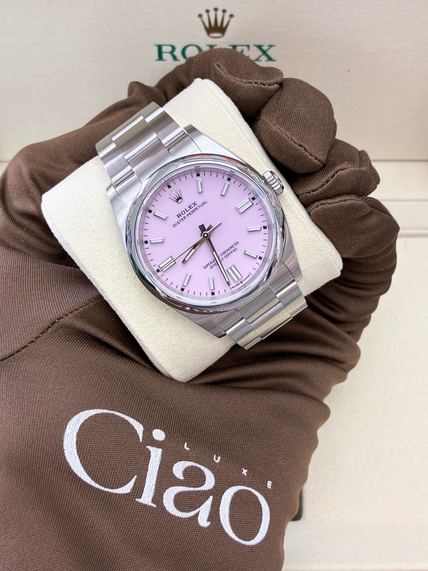 Rolex Oyster Perpetual 36 126000-0008 – Oystersteel, Candy Pink Dial, Oyster Bracelet, Brand New