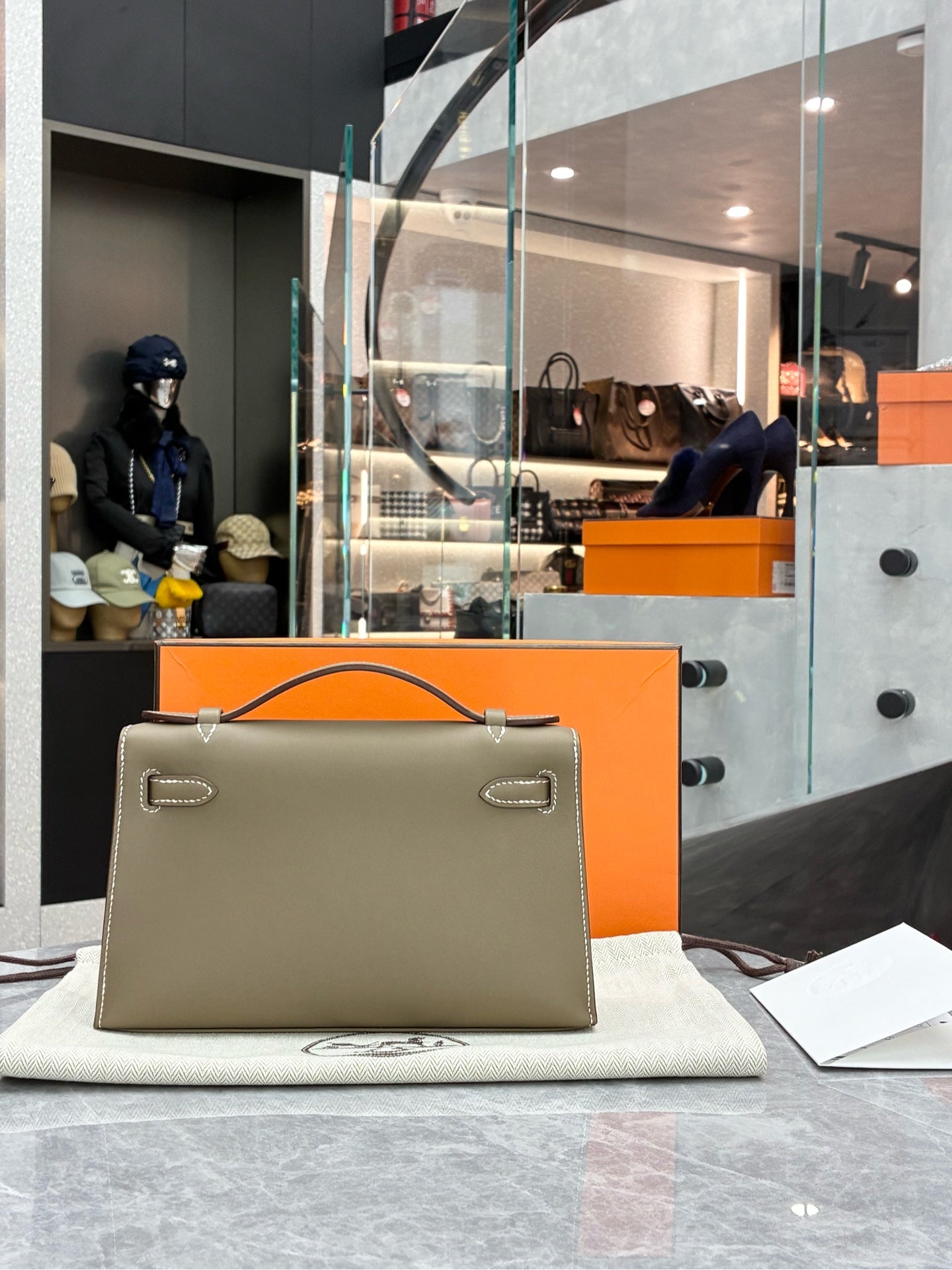 Hermès Mini Kelly – Elephant Grey Swift Leather, Palladium Hardware, G Stamp, Brand New
