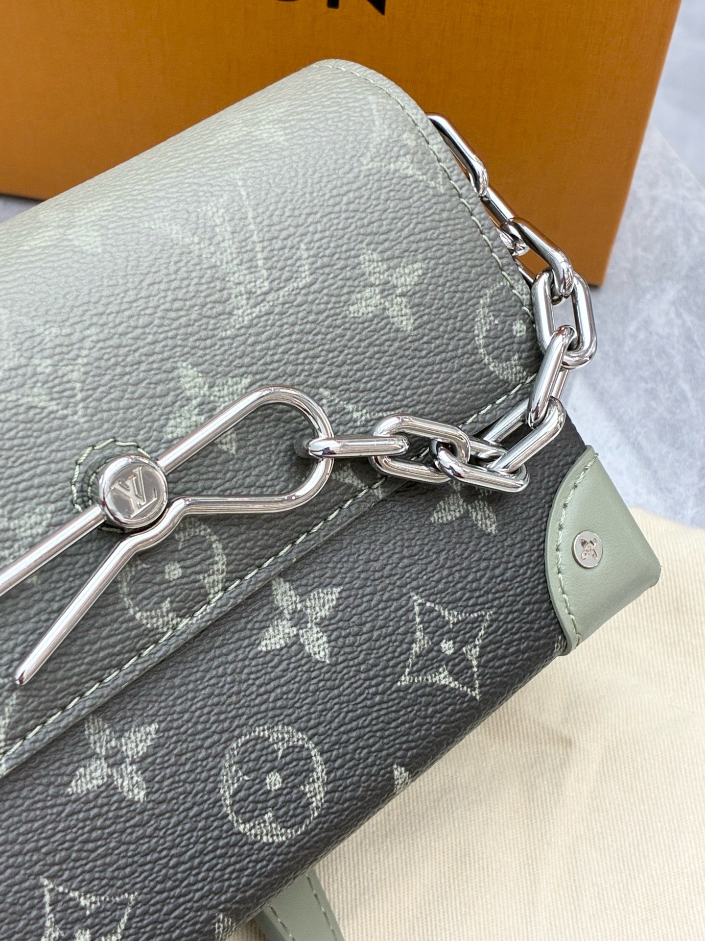 LOUIS VUITTON Steamer Wearable Wallet – Monogram Eclipse Gradient Canvas, Silver Hardware, Pre-Owned