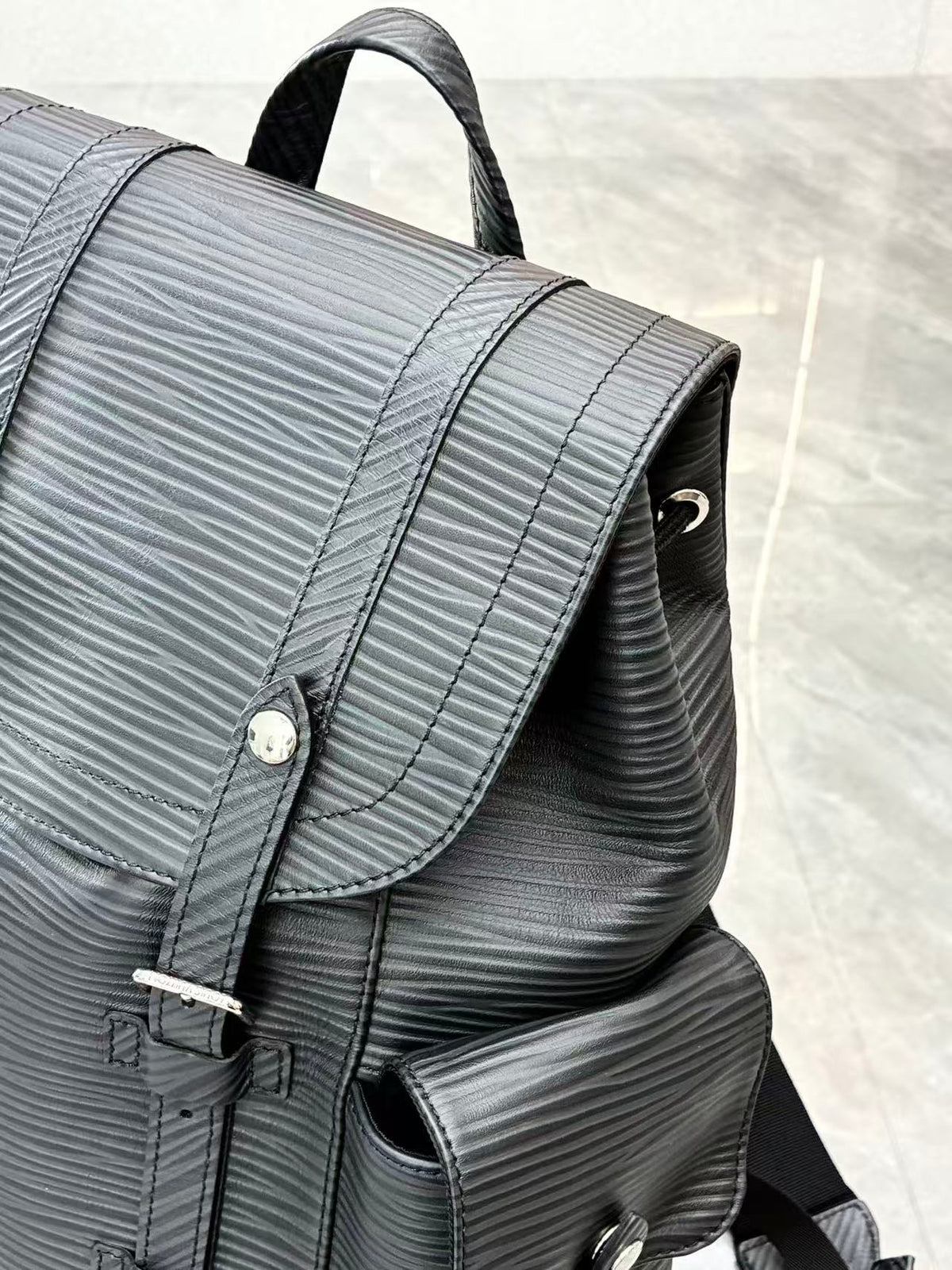 LOUIS VUITTON Christopher MM – Black Epi Leather Backpack, Microchip Era, Good Pre-Owned
