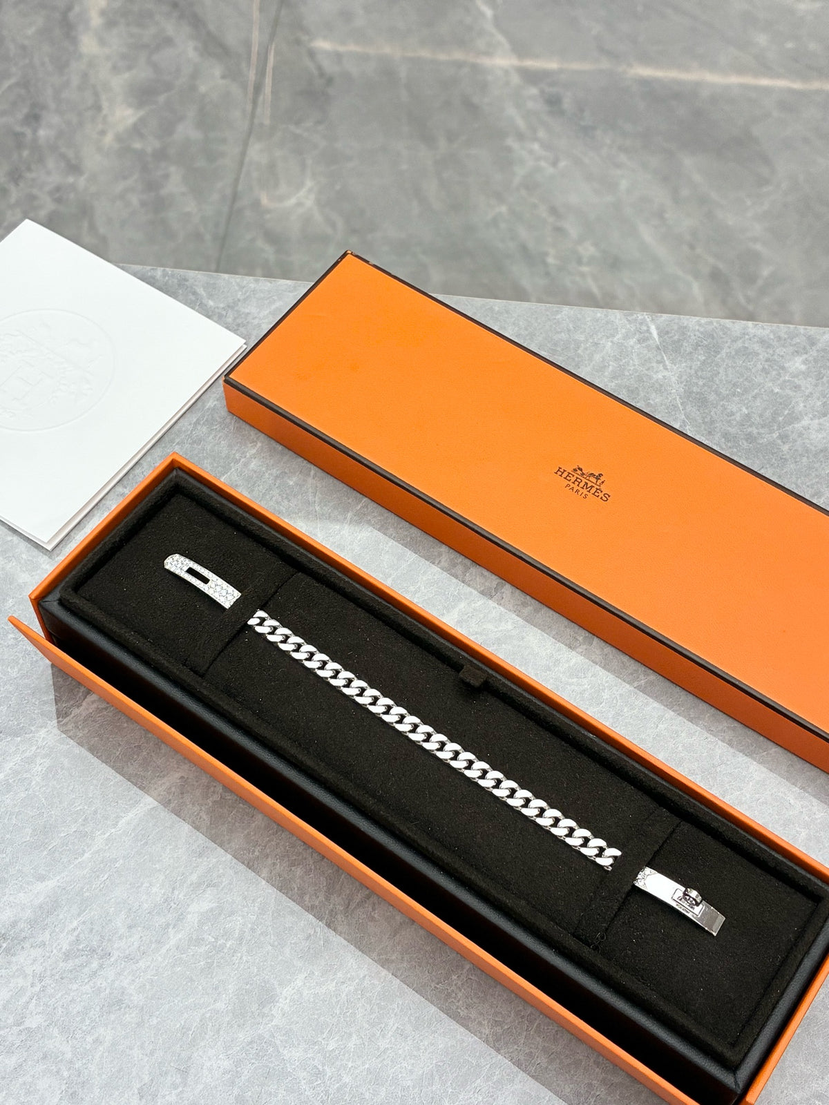 HERMÈS Kelly Gourmette Bracelet – White Gold, Full Diamond-Set, Size ST, 2024, Brand New