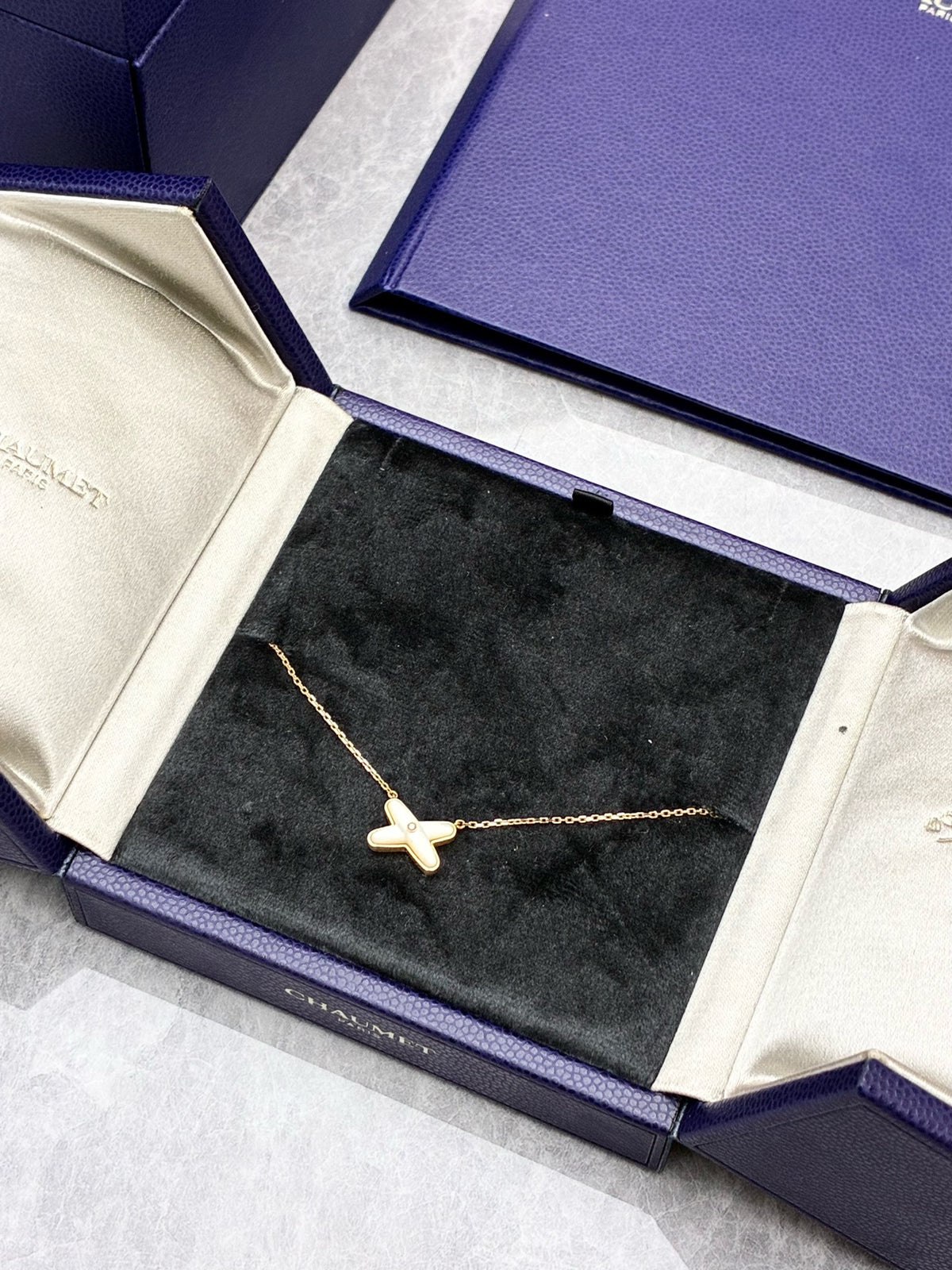 CHAUMET Jeux de Liens Necklace – Rose Gold with White Mother-of-Pearl, 2021, Good Pre-Owned