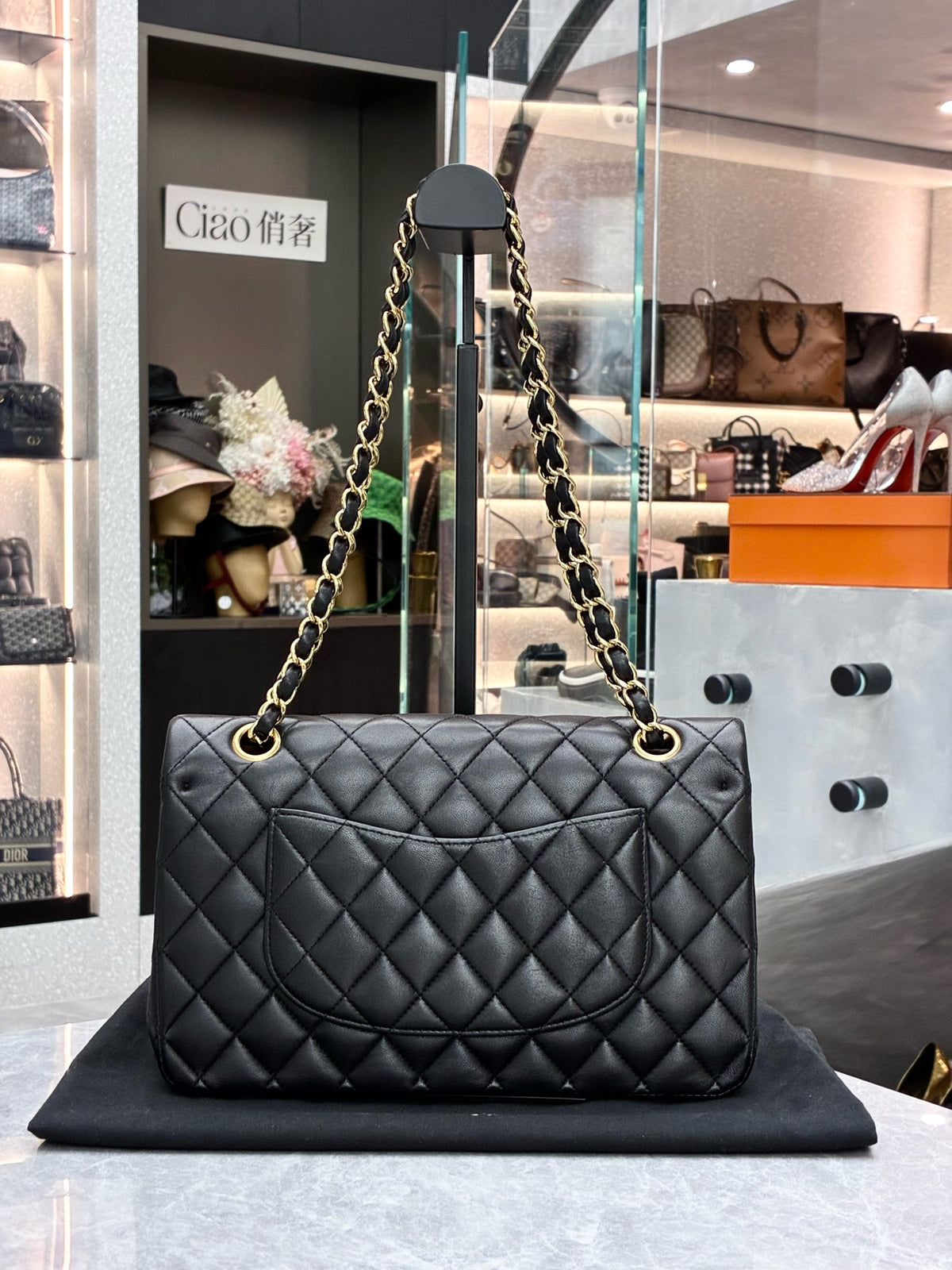 CHANEL Classic Flap Medium – Black Lambskin, Gold Hardware, 13 Series Card, Very Good Pre-Owned