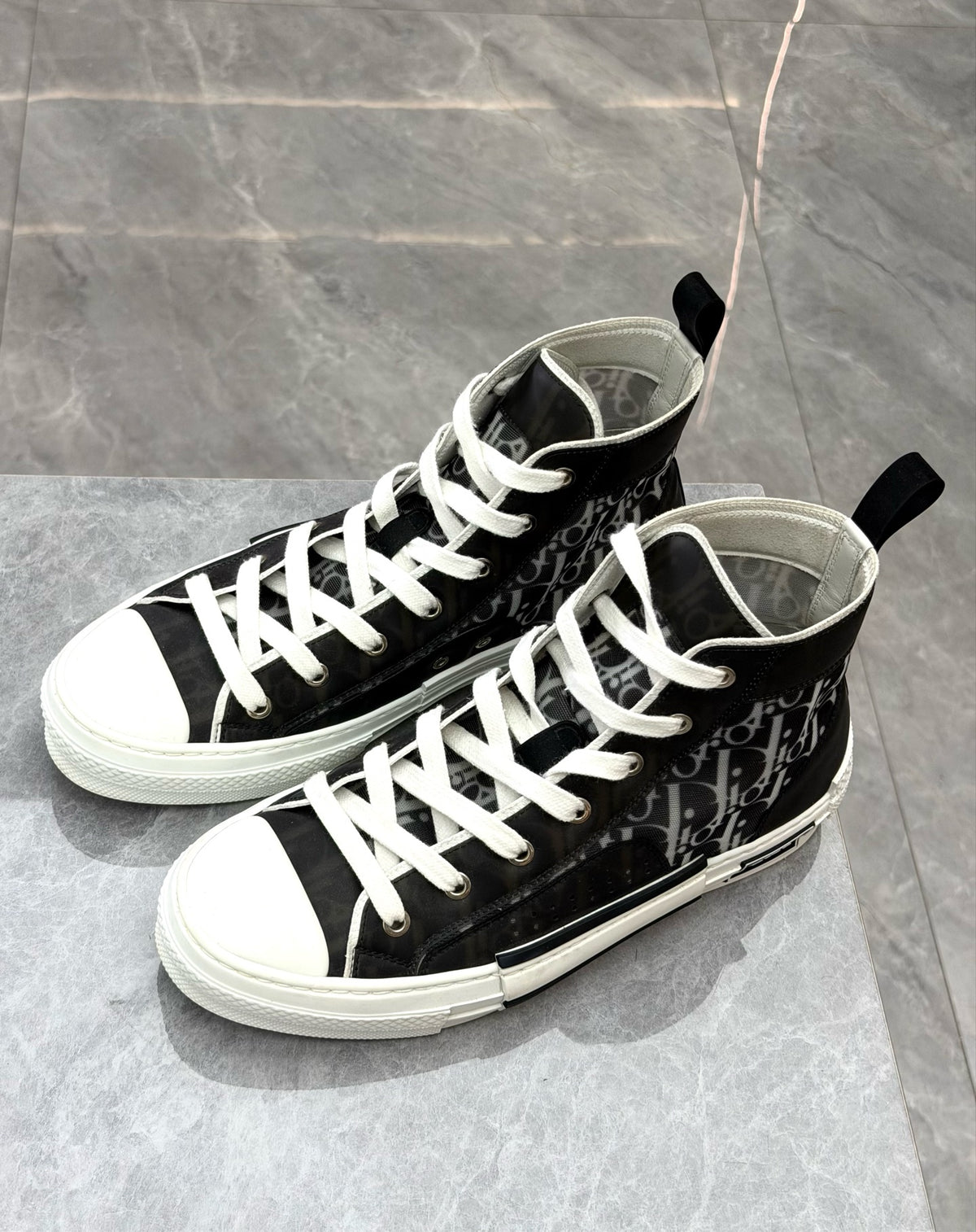 CHRISTIAN DIOR B23 High-Top Sneakers – Black Dior Oblique Canvas, White Sole, Size 40, Good Pre-Owned