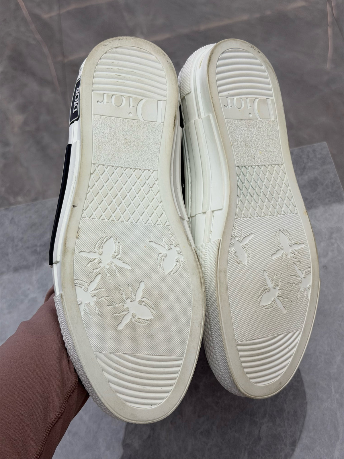 CHRISTIAN DIOR B23 High-Top Sneakers – Black Dior Oblique Canvas, White Sole, Size 40, Good Pre-Owned
