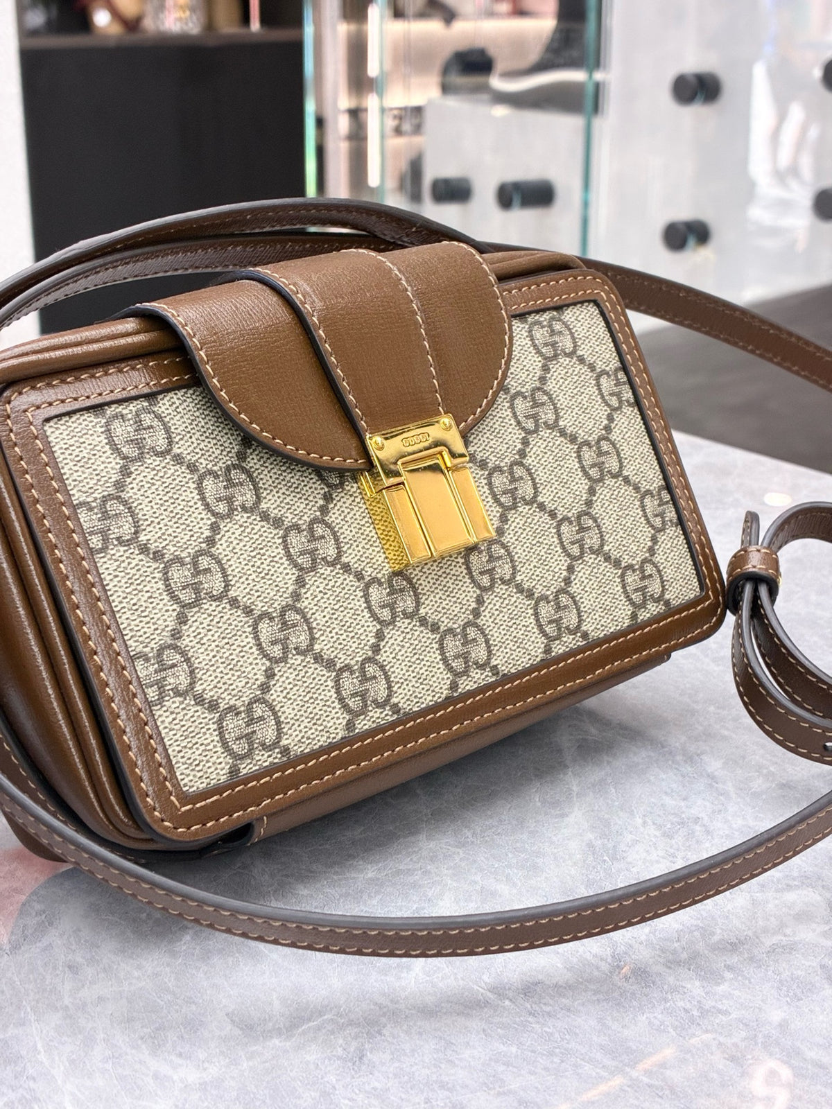 GUCCI Mini Box Bag – Beige GG Supreme Canvas with Brown Leather Trim, Gold Padlock, Excellent Pre-Owned