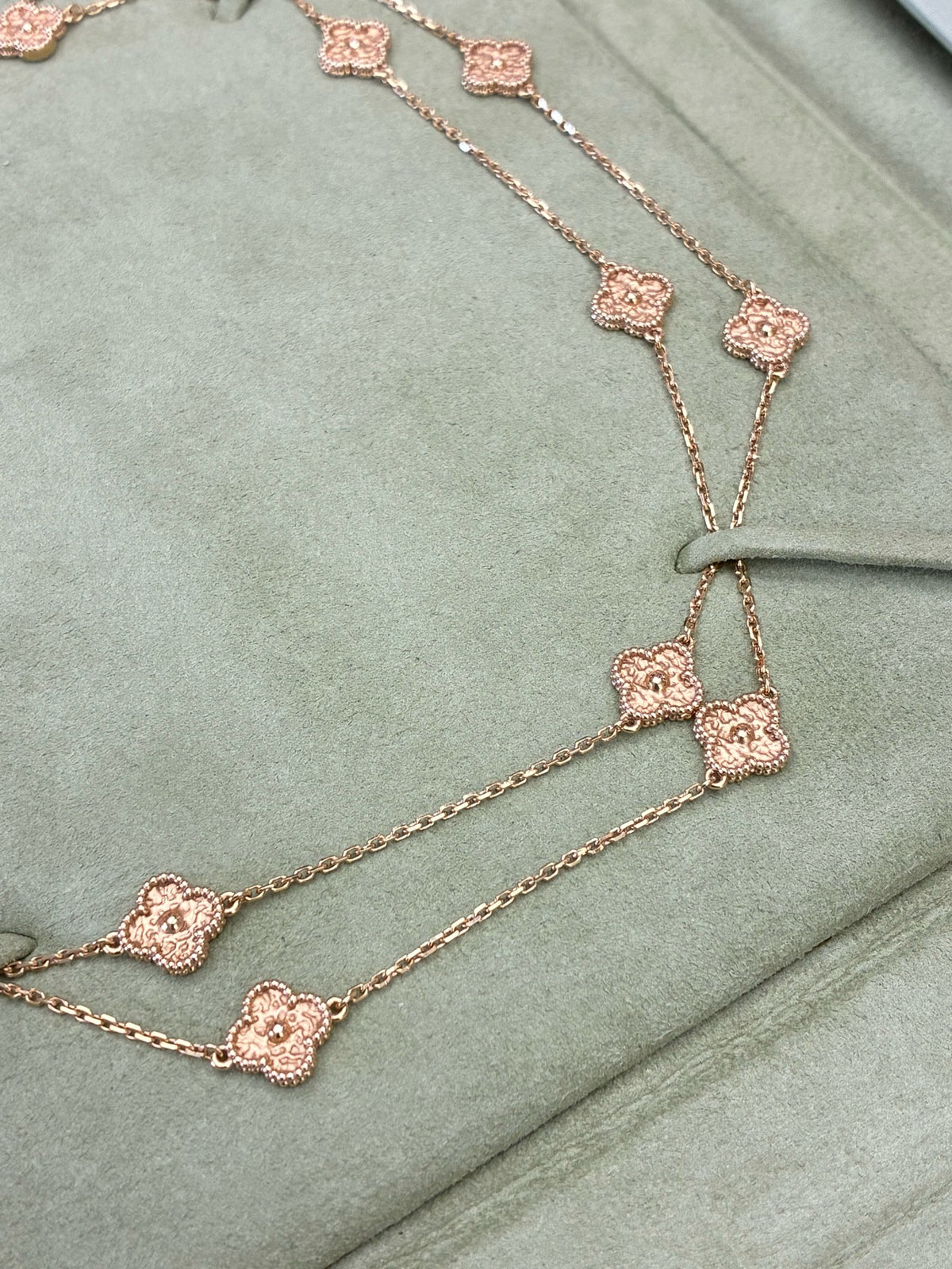 VAN CLEEF & ARPELS Sweet Alhambra Long Necklace – 18K Rose Gold with Carnelian, 16 Motifs, Good Pre-Owned
