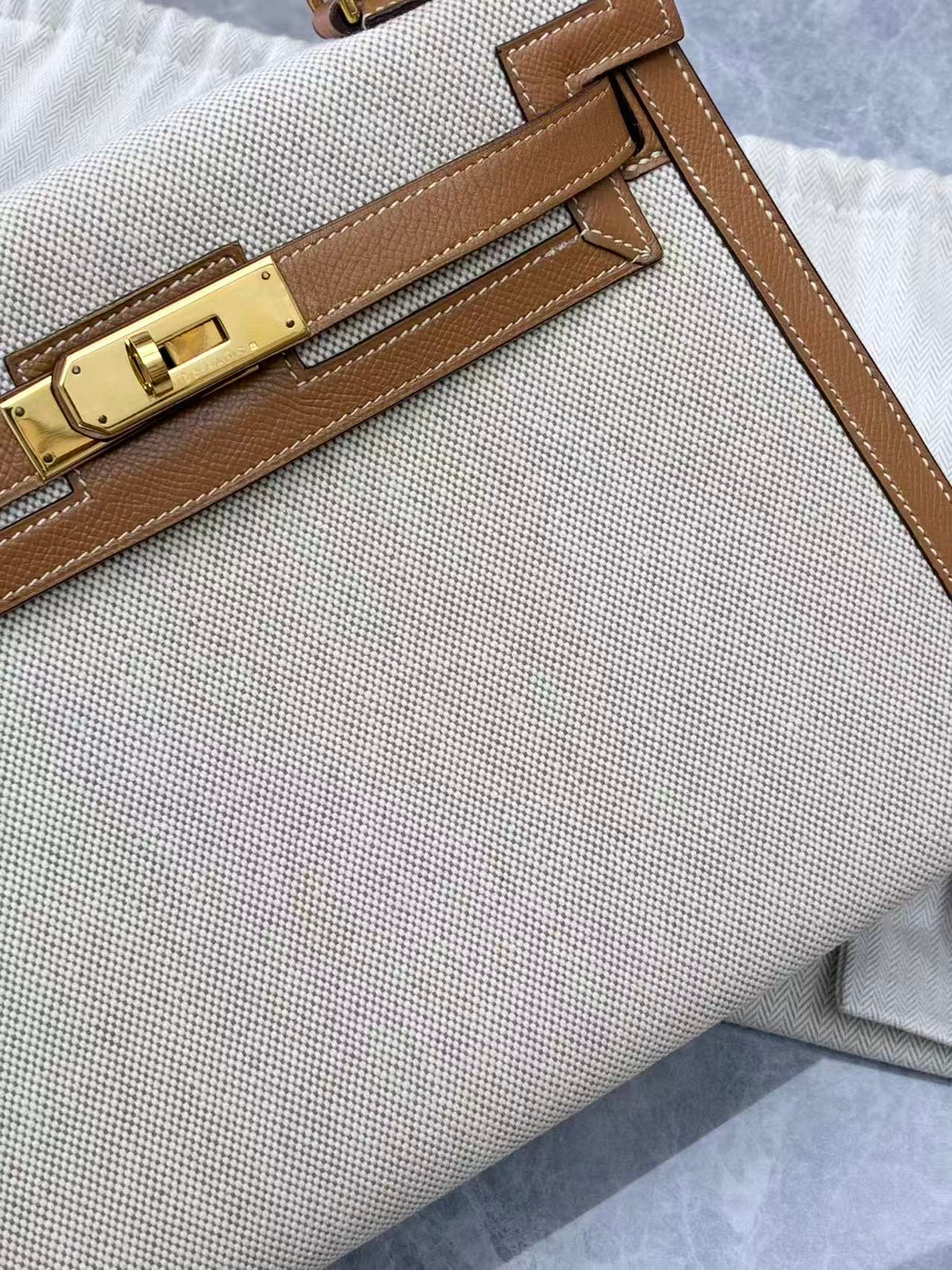 HERMÈS Kelly 28 – Toile Canvas with Gold Brown Epsom Leather, Gold-Tone Hardware, P Stamp, Good Pre-Owned