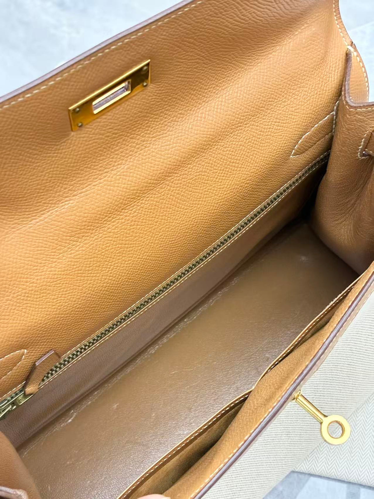 HERMÈS Kelly 28 – Toile Canvas with Gold Brown Epsom Leather, Gold-Tone Hardware, P Stamp, Good Pre-Owned