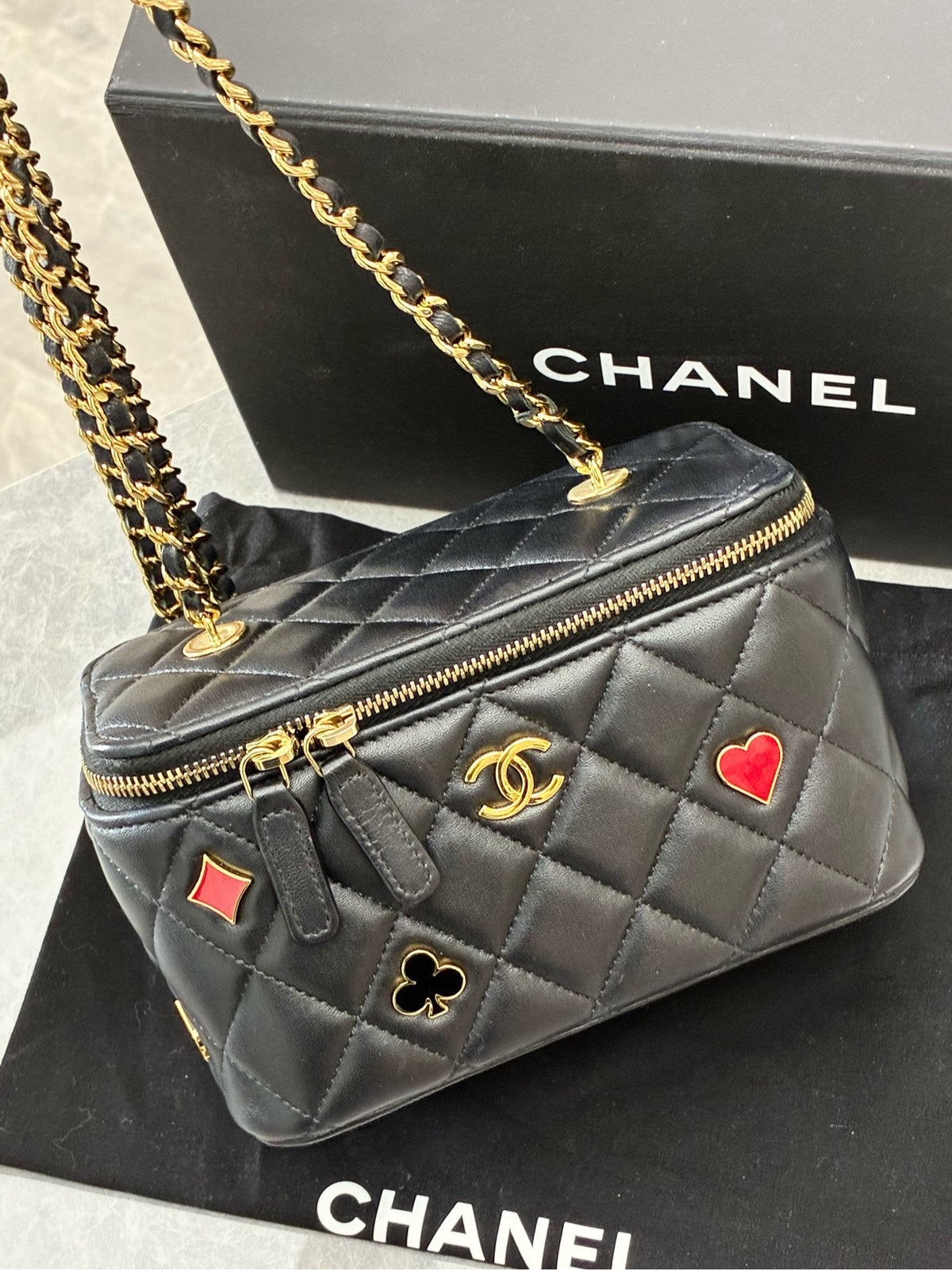 CHANEL 22K Vanity Case – Black Quilted Lambskin with Gold-Tone Chain and Poker-Suit Appliqués, Microchip Era, Good Pre-Owned