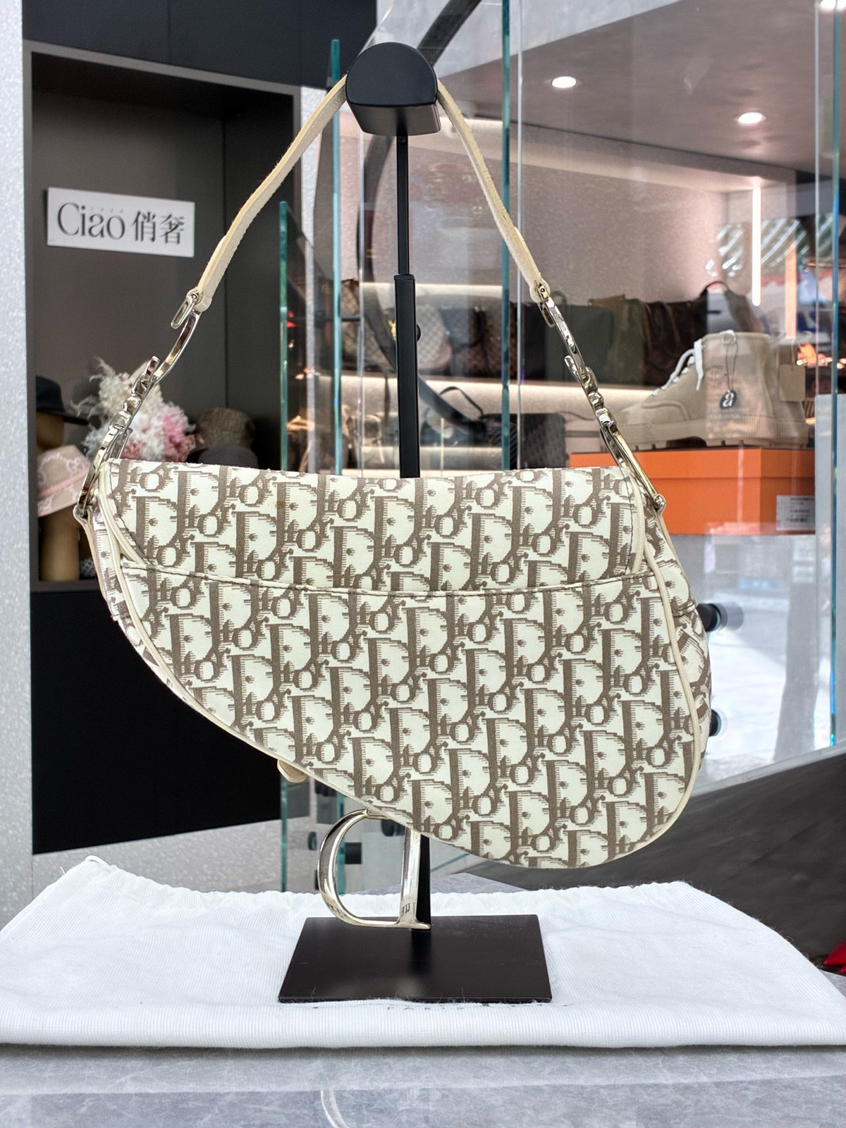 CHRISTIAN DIOR Saddle Bag – Embroidered Oblique Jacquard with Floral Embroidery, 2005 John Galliano, Good Pre-Owned