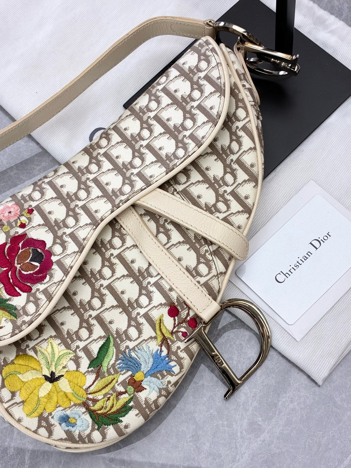CHRISTIAN DIOR Saddle Bag – Embroidered Oblique Jacquard with Floral Embroidery, 2005 John Galliano, Good Pre-Owned