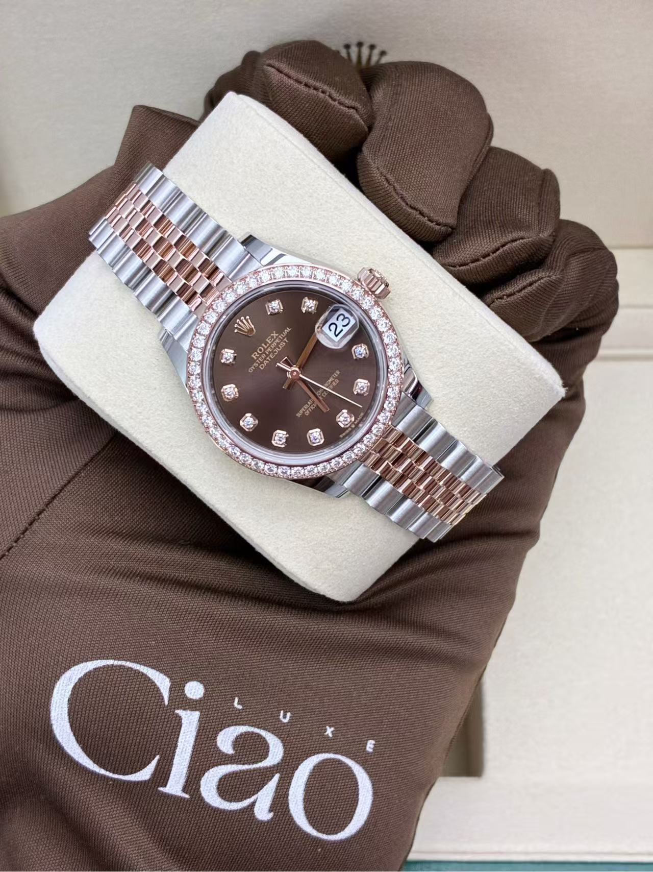 Datejust 31 Oyster, 31 mm, Oystersteel, Everose gold and diamonds