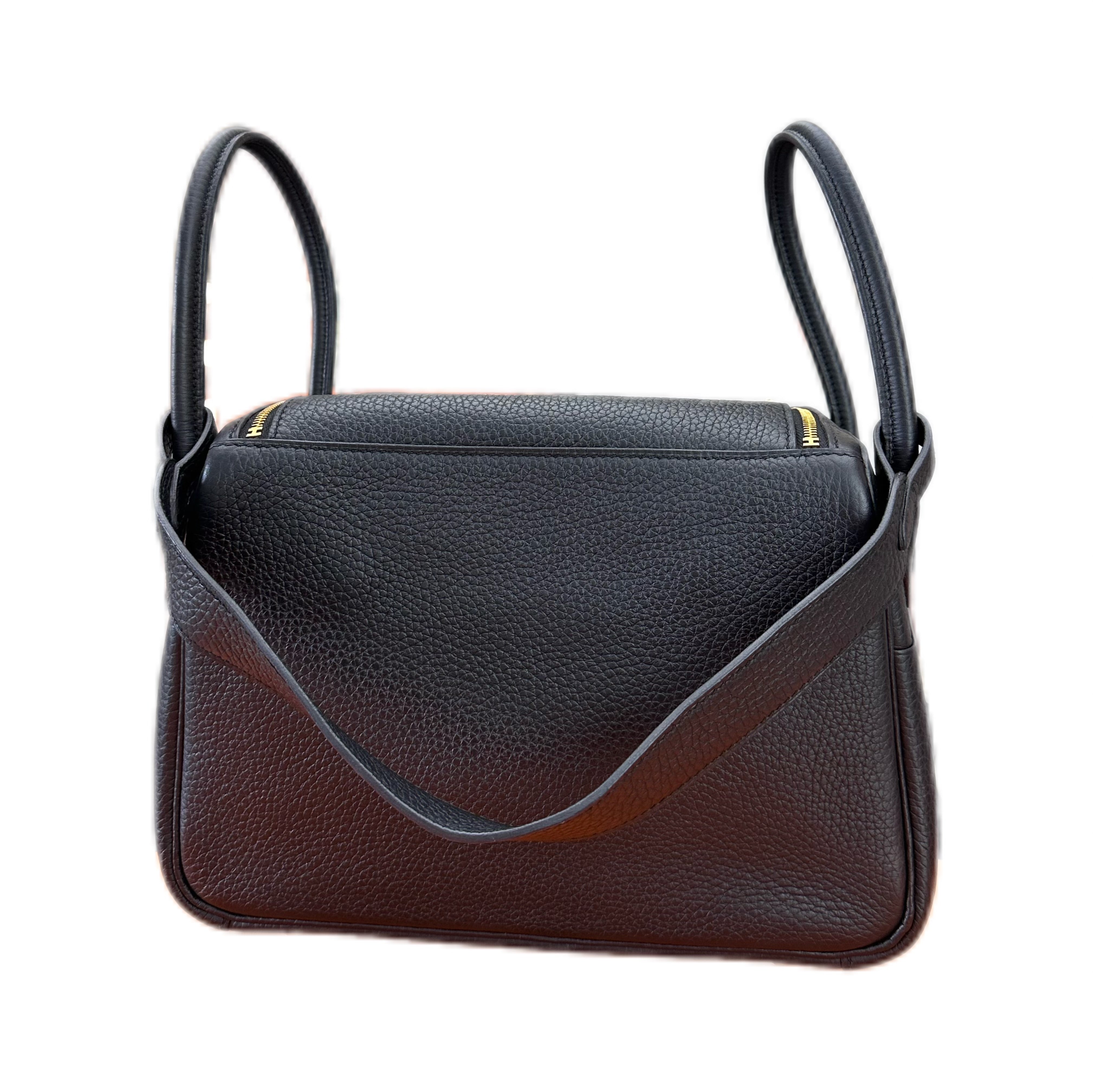 HERMÈS LINDY 26 Taurillon Clemence GHW in Noir(black) D stamp