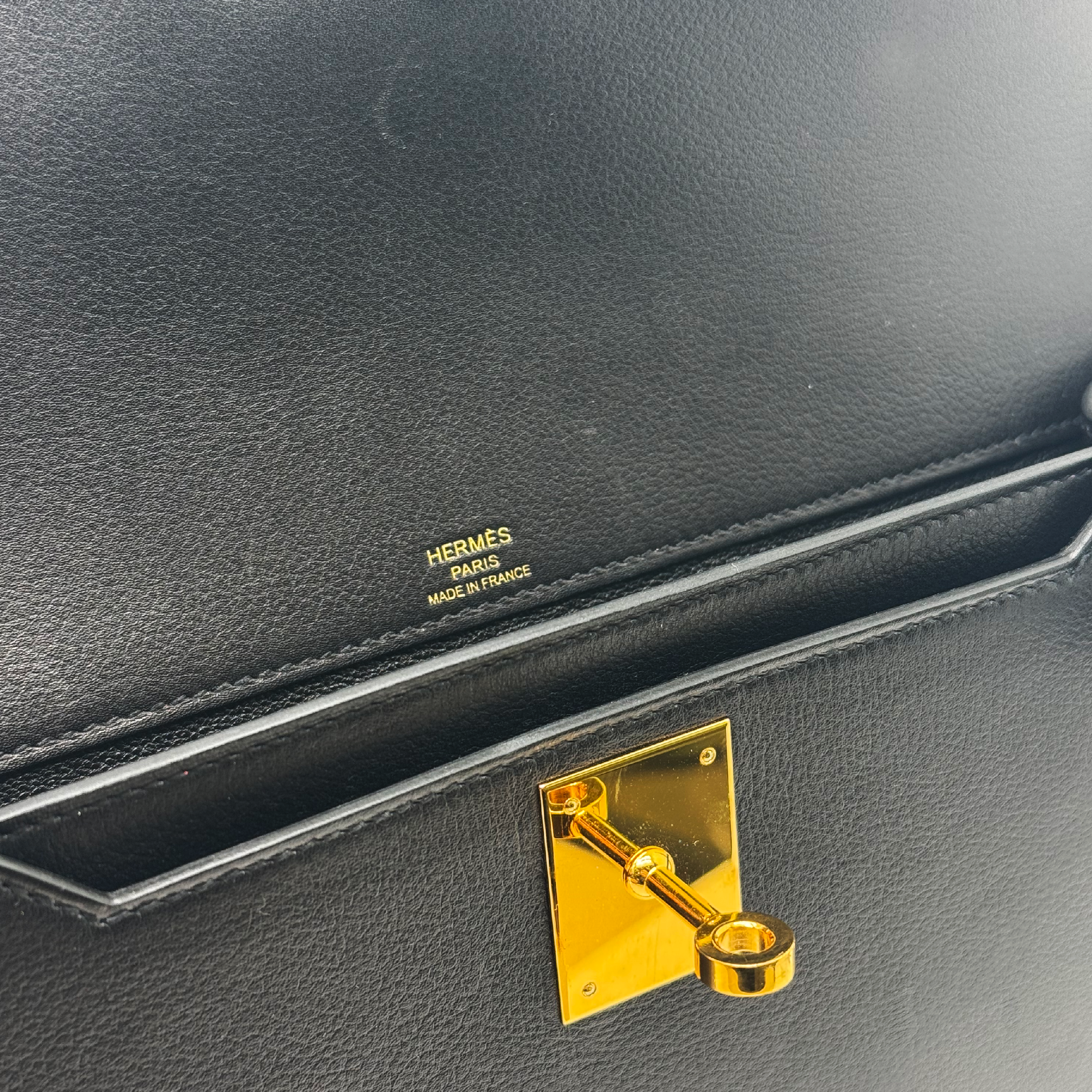 Hermes Kelly Depeches 25 Tadelakt Noir Black stamp U