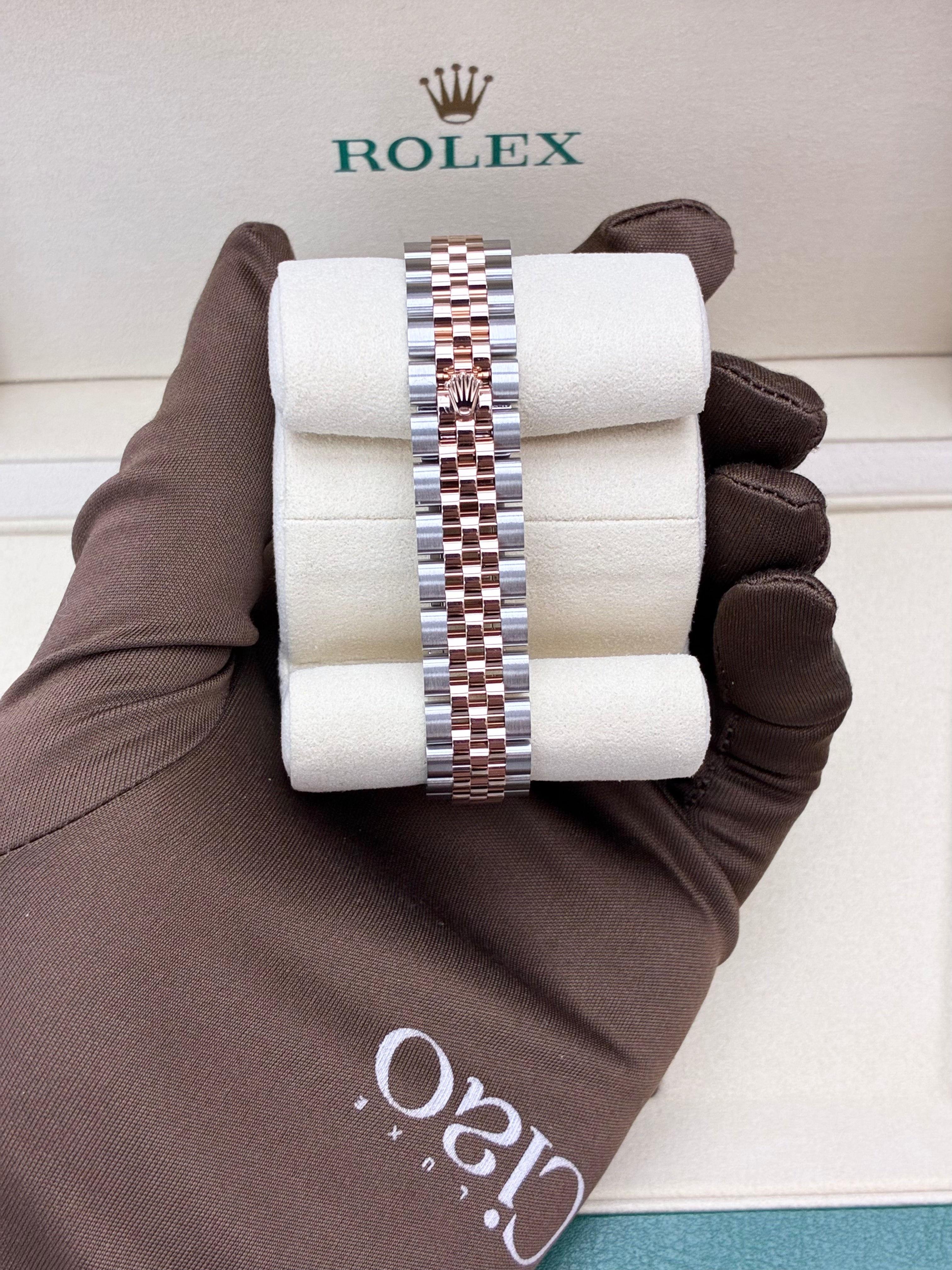 Rolex Lady-Datejust Oyster, 28 mm, Oystersteel, Everose gold and diamonds