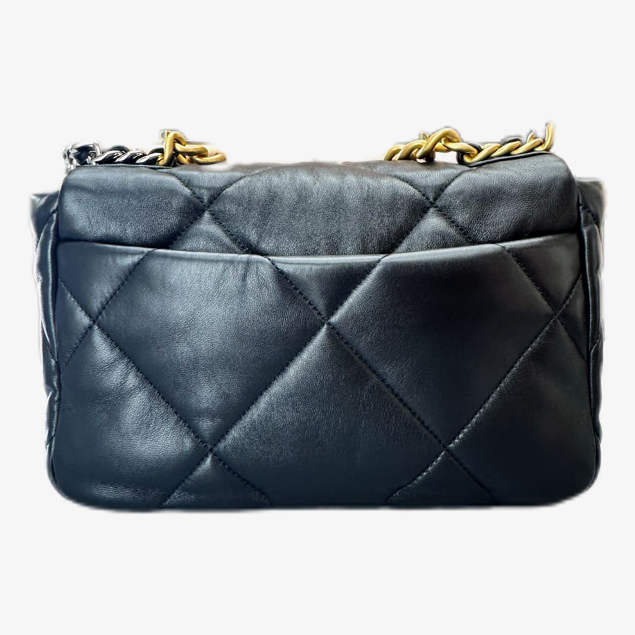 CHANEL 19 handbag goatskin material in GHW black