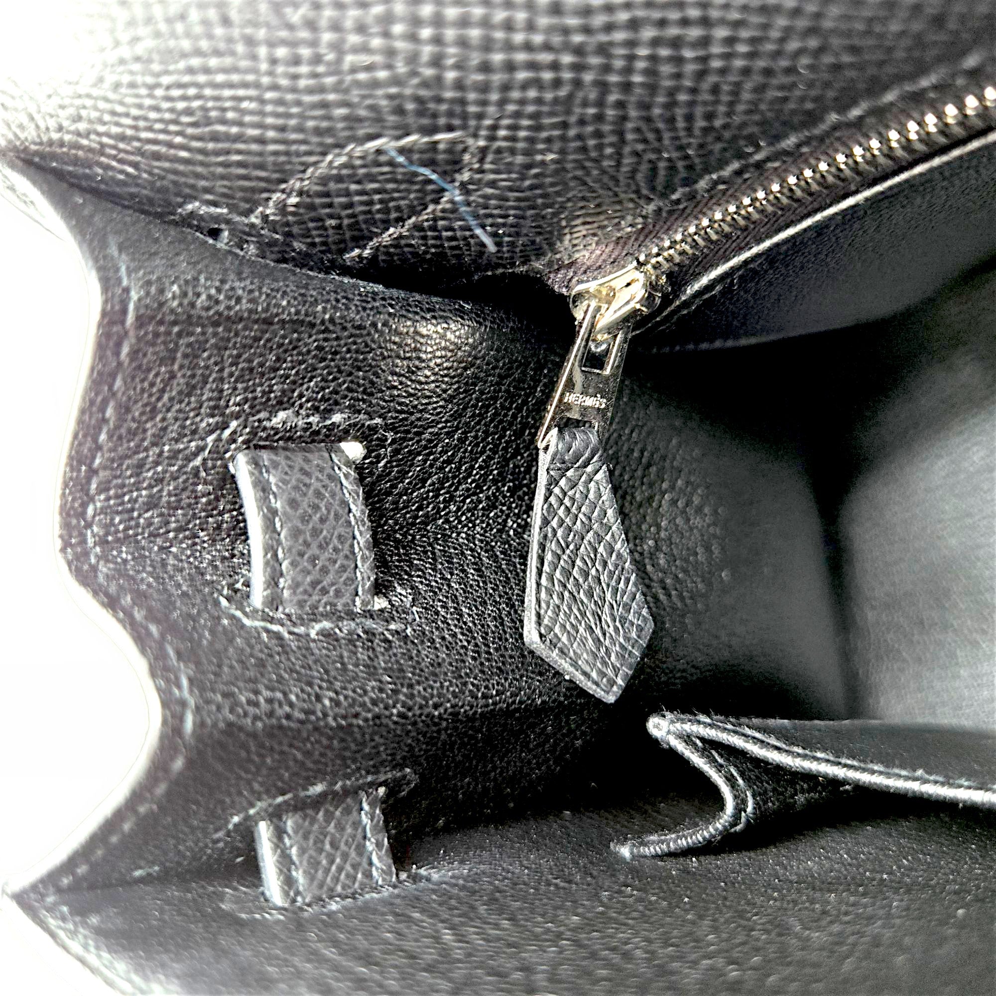Hermès Kelly 25 Black Sellier Epsom