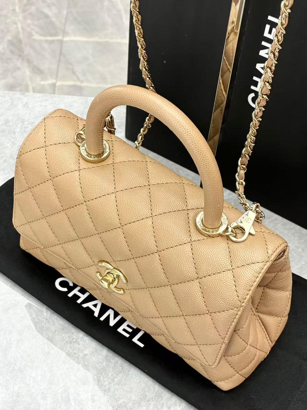 CHANEL Coco Handle Small – Milk Tea Quilted Calfskin with Gold-Tone Hardware, 23 x 6 x 14 cm, Microchip Era, 99% New