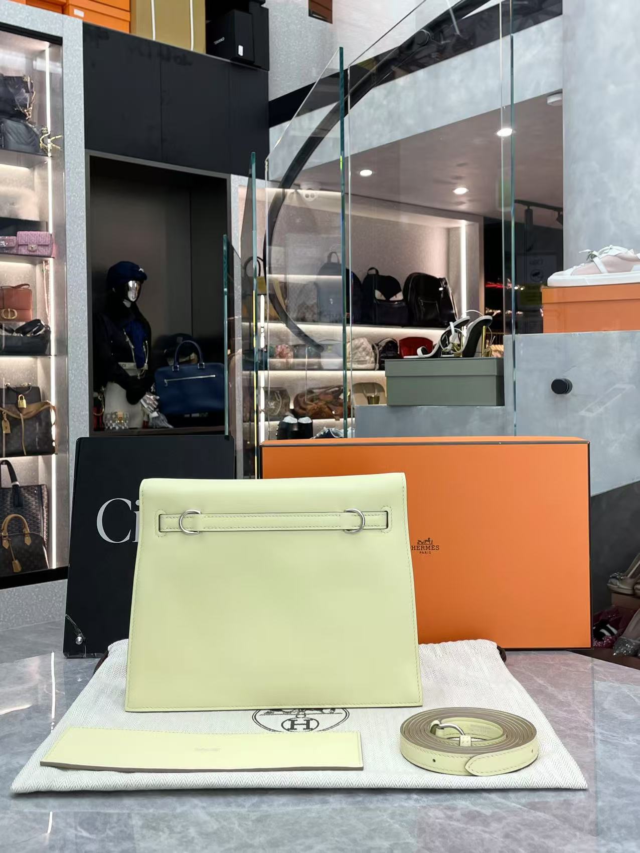 Hermes Kelly Danse in I8 Milton Yellow with Silver Hardware