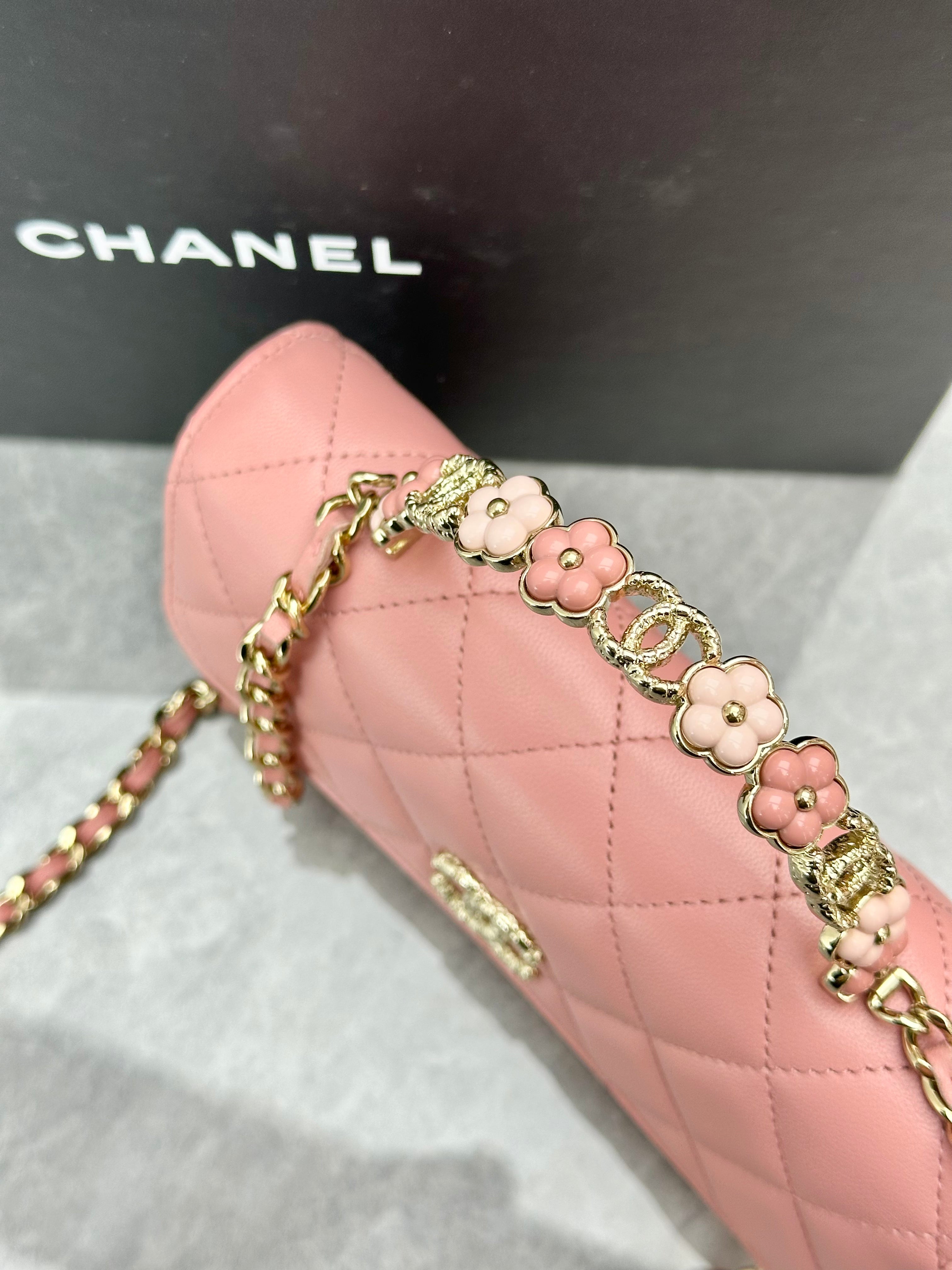 CHANEL 23k Mini Top Handle Lambskin GHW (Pink)