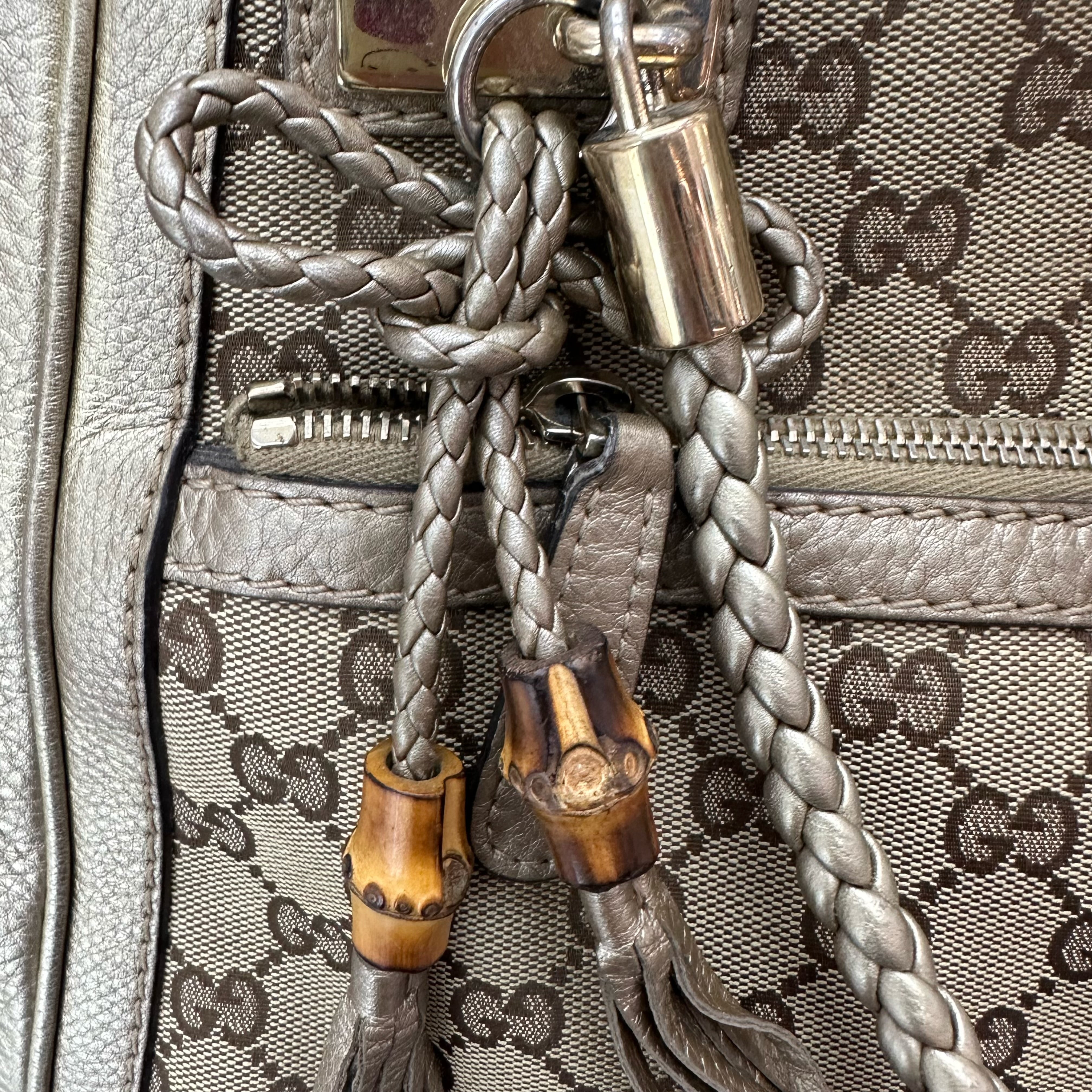Gucci GG Metallic Bella Shoulder Bag GHW (Beige)