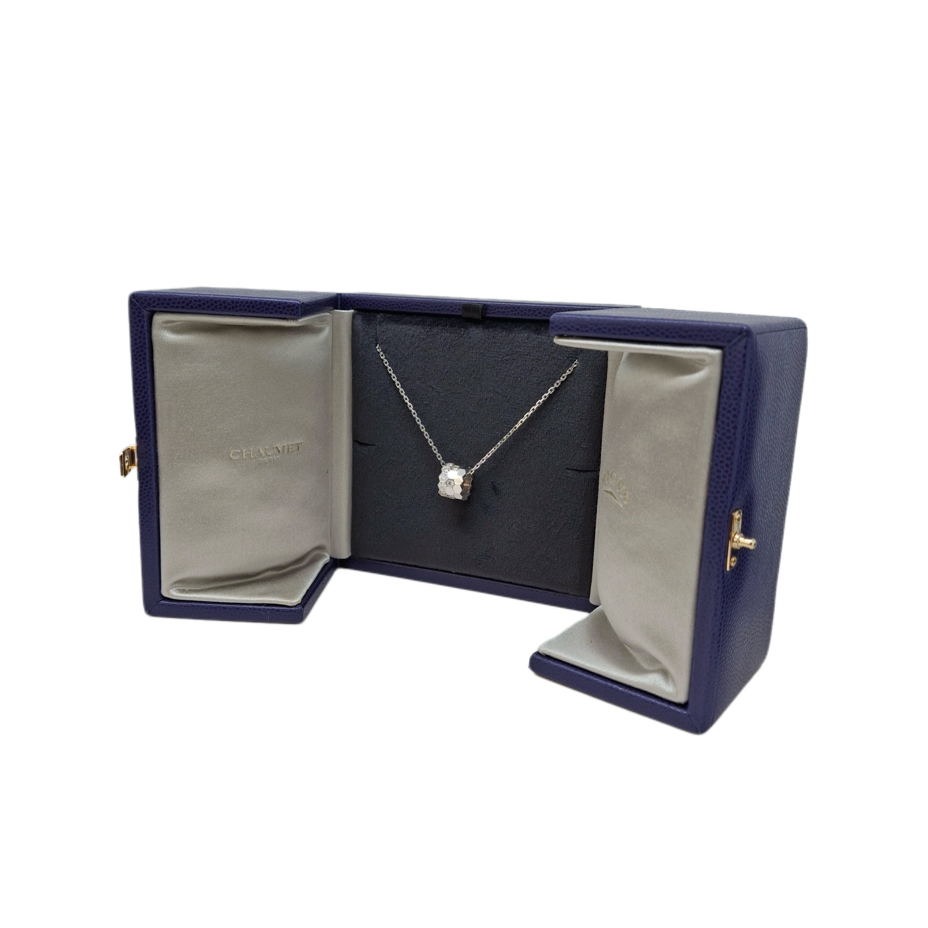 CHAUMET BEE MY LOVE PENDANT MEDIUM MODEL (White Gold)