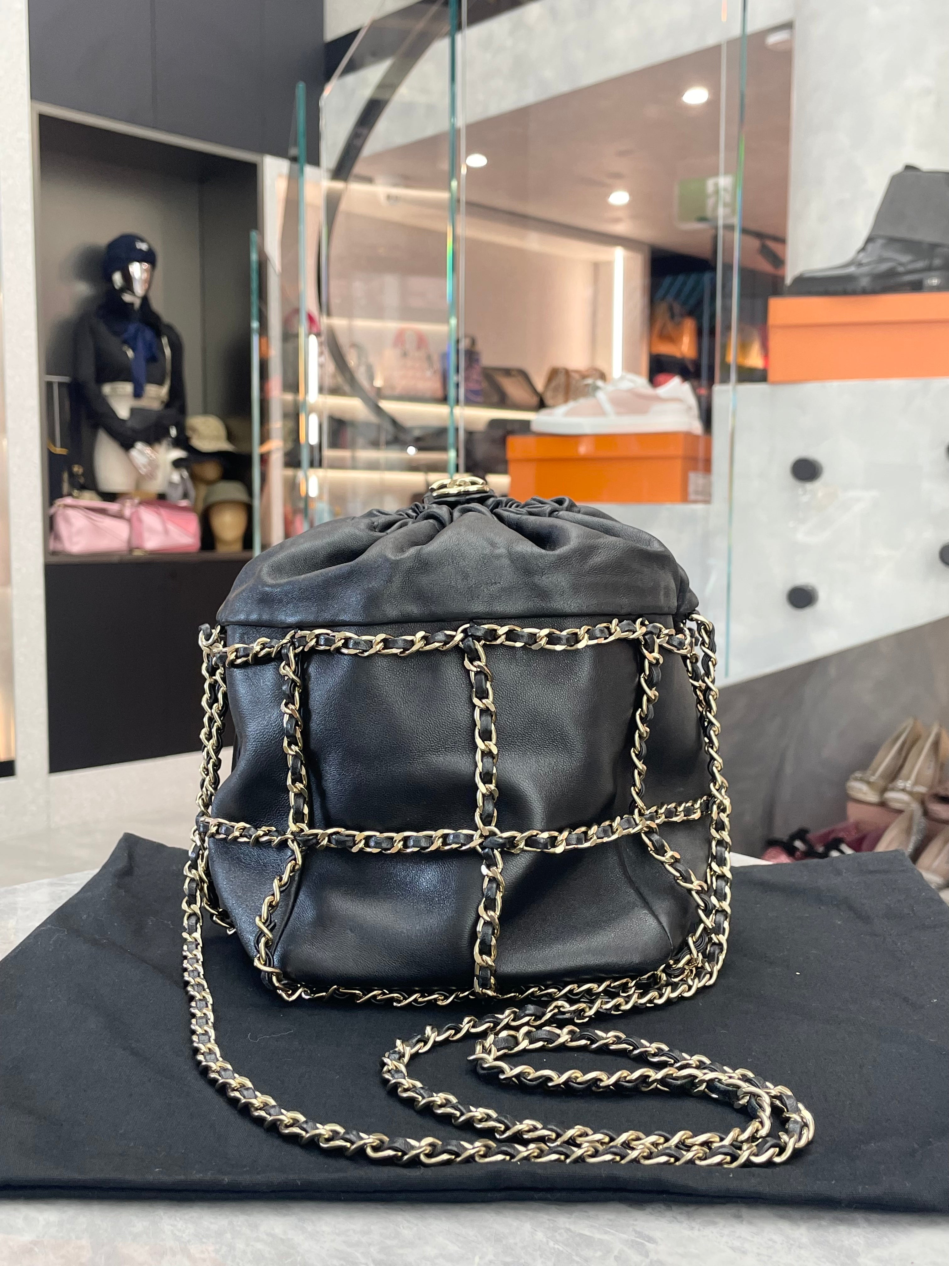 CHANEL Bucket Bag with Chain Strap GHW