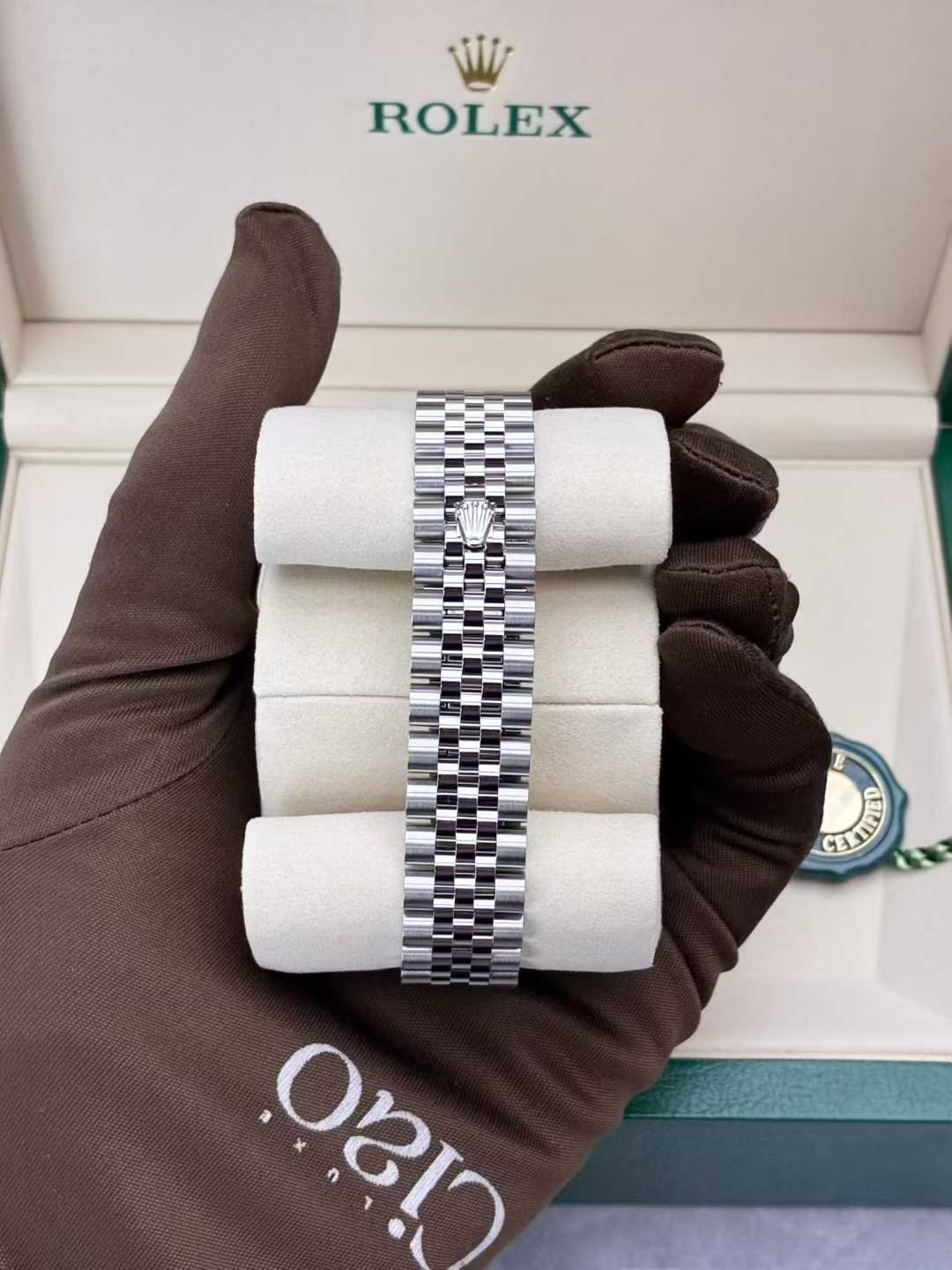 Datejust 31 Oyster, 31 mm, Oystersteel, white gold and diamonds