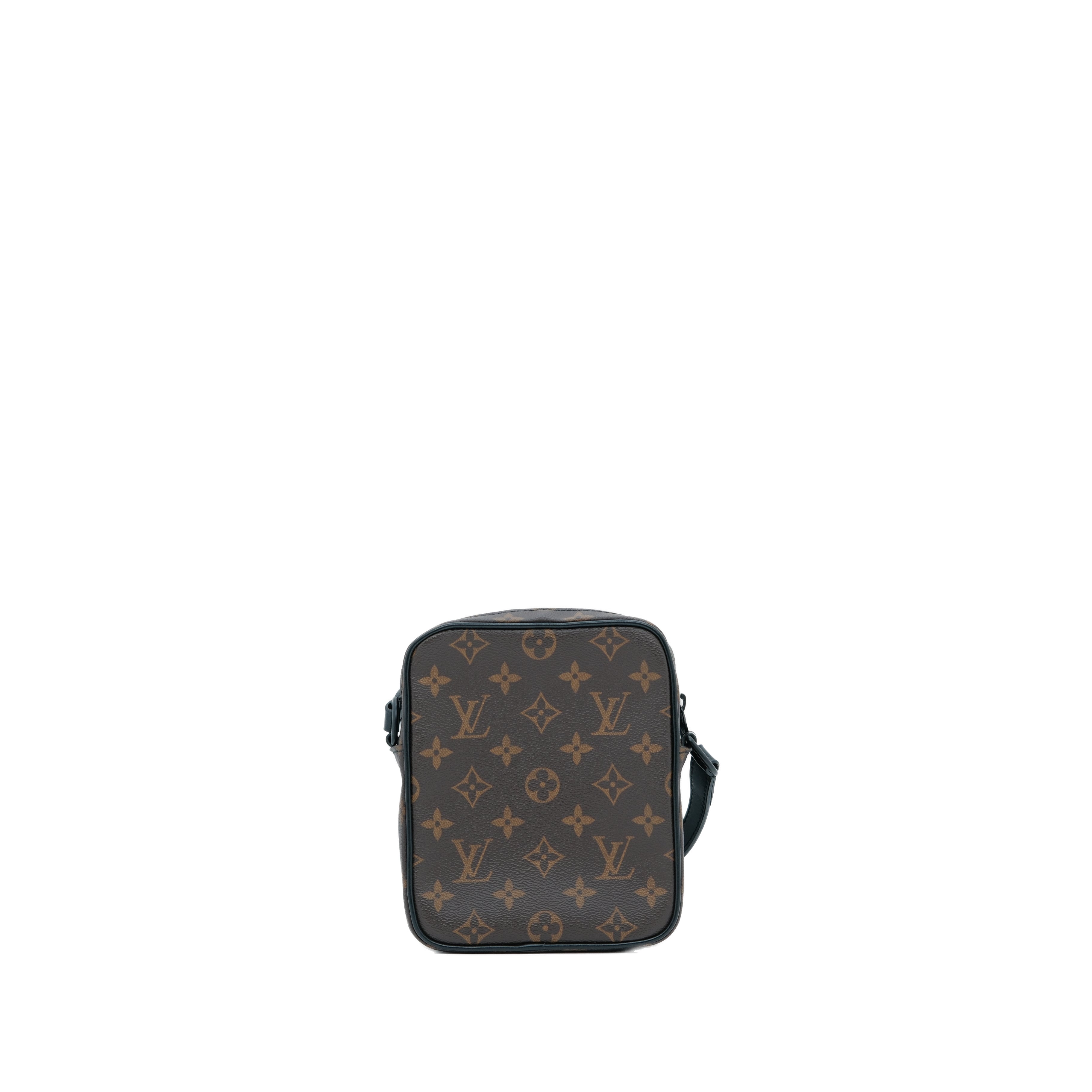 LOUIS VUITTON Christopher Wearable Wallet Monogram calfskin (Brown)