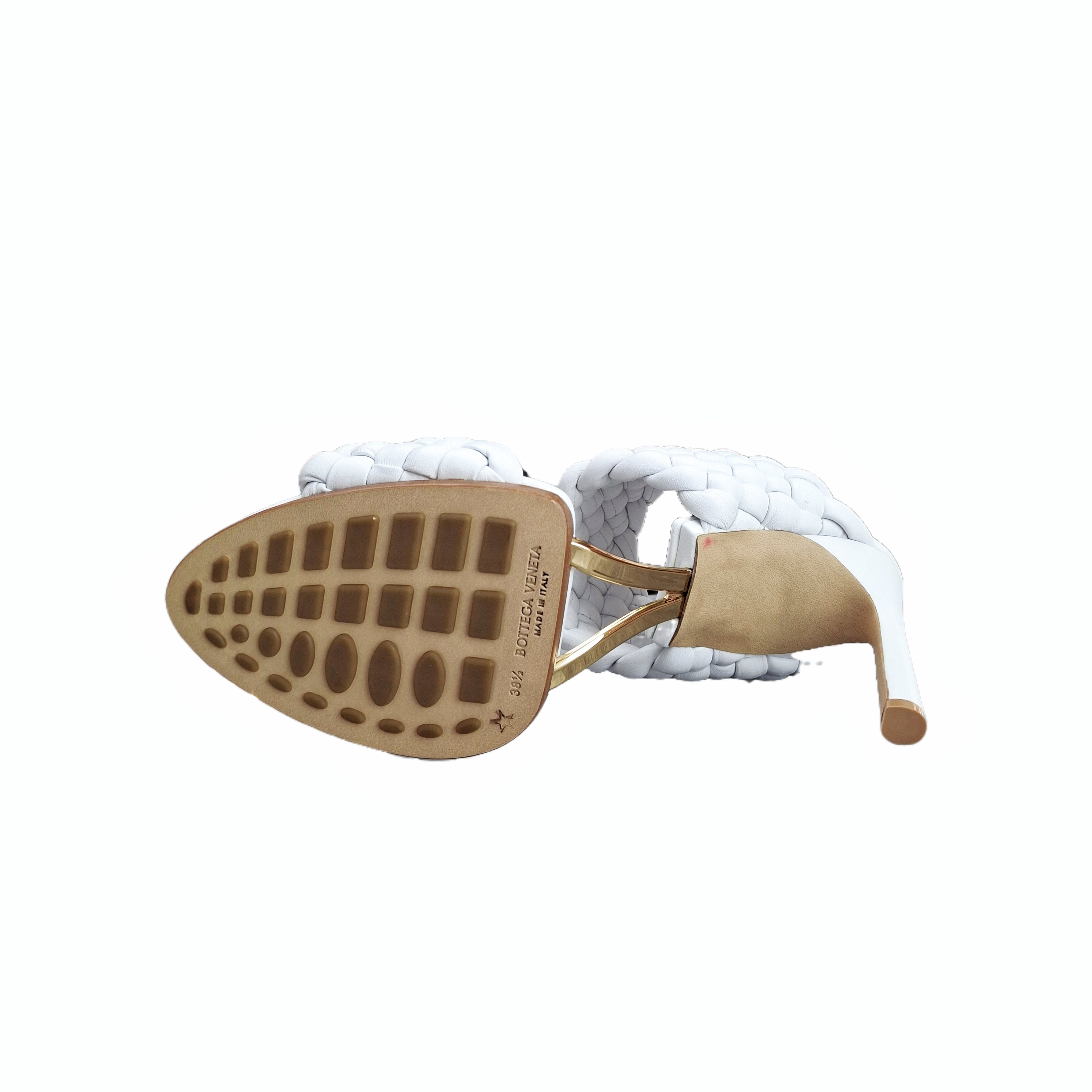 Bottega Veneta Curve Sandals (White) 38.5