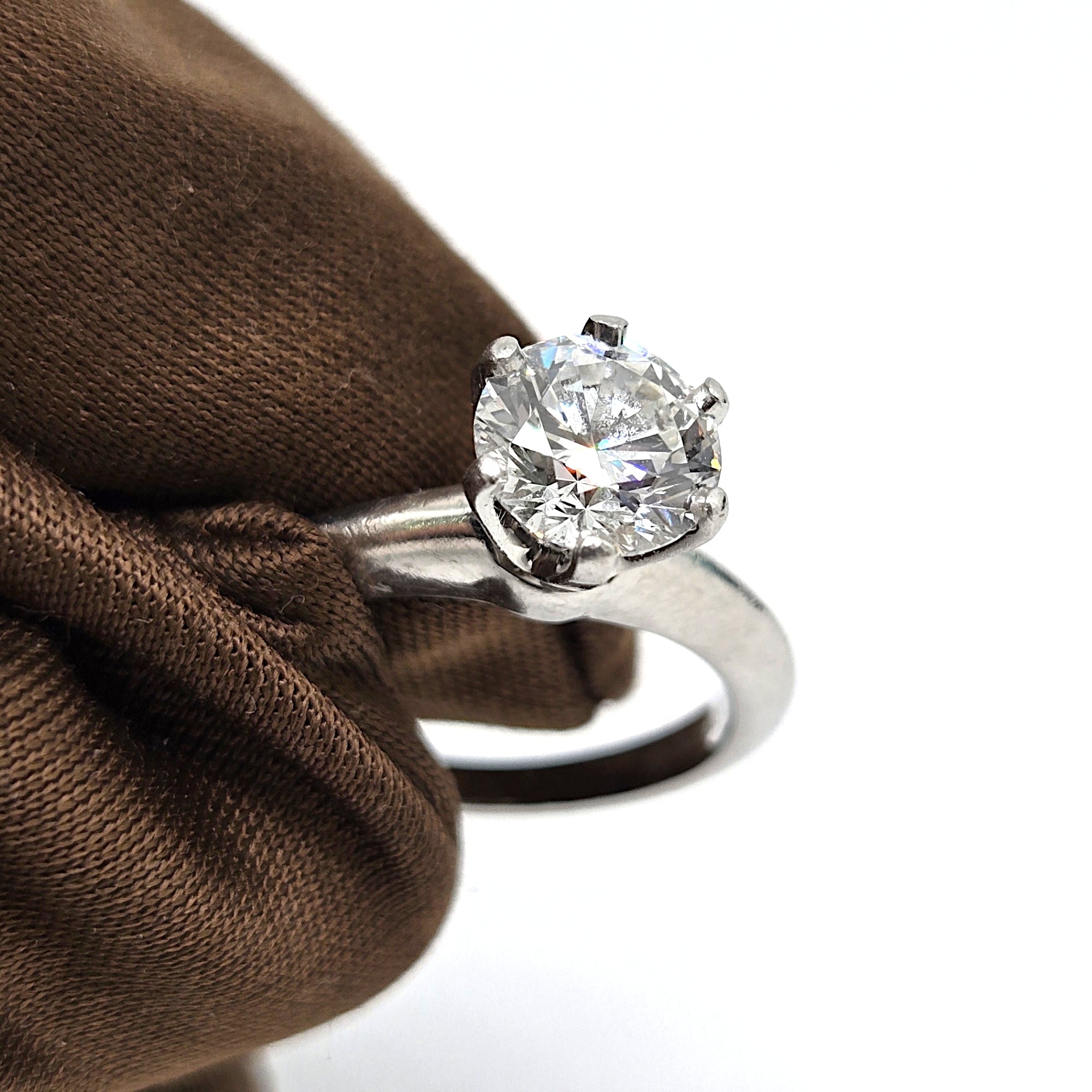 Tiffany & Co. 950 Platinum 1.07 Carat Diamond Ring
