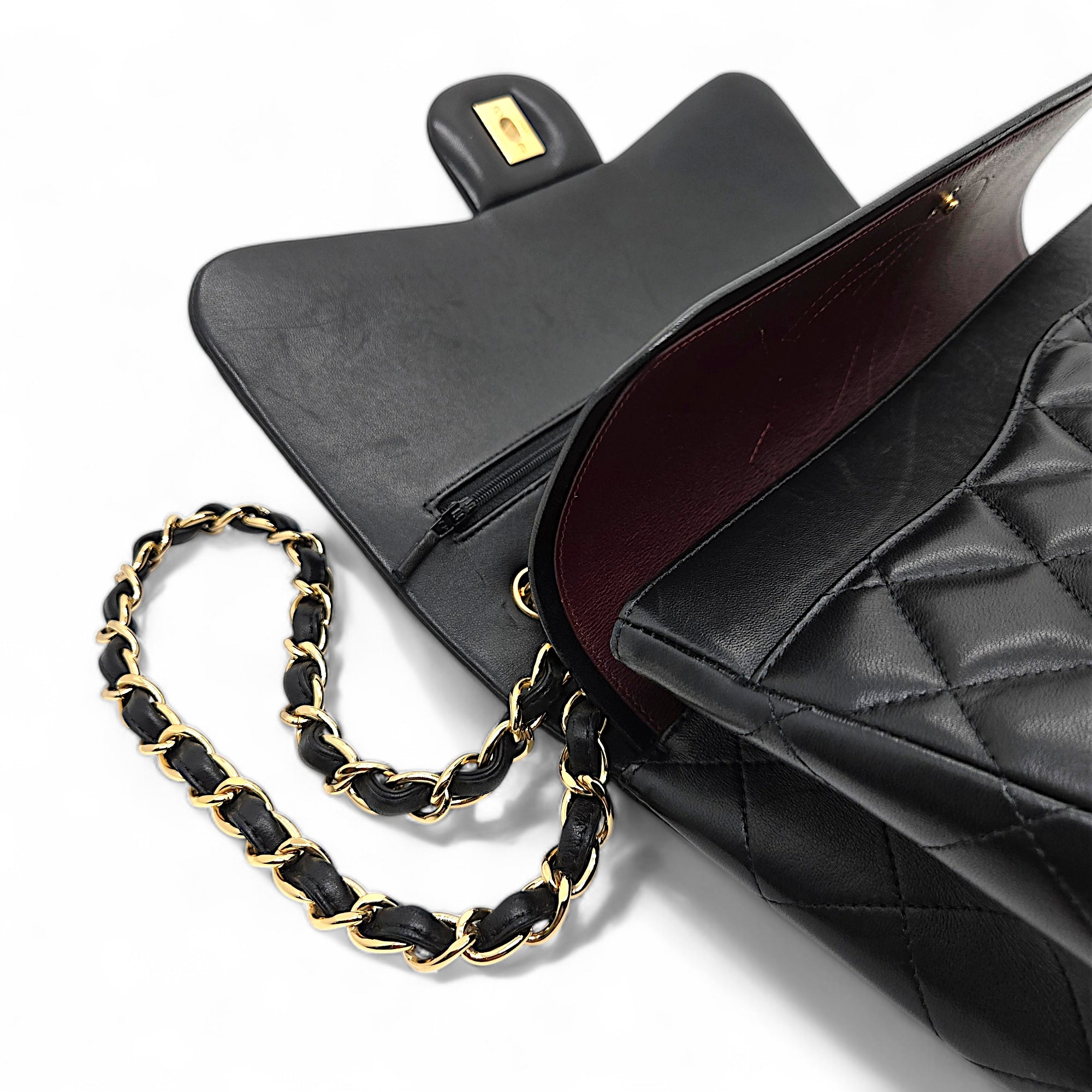 CHANEL CLASSIC JUMBO Double Flap Black Shoulder Bag