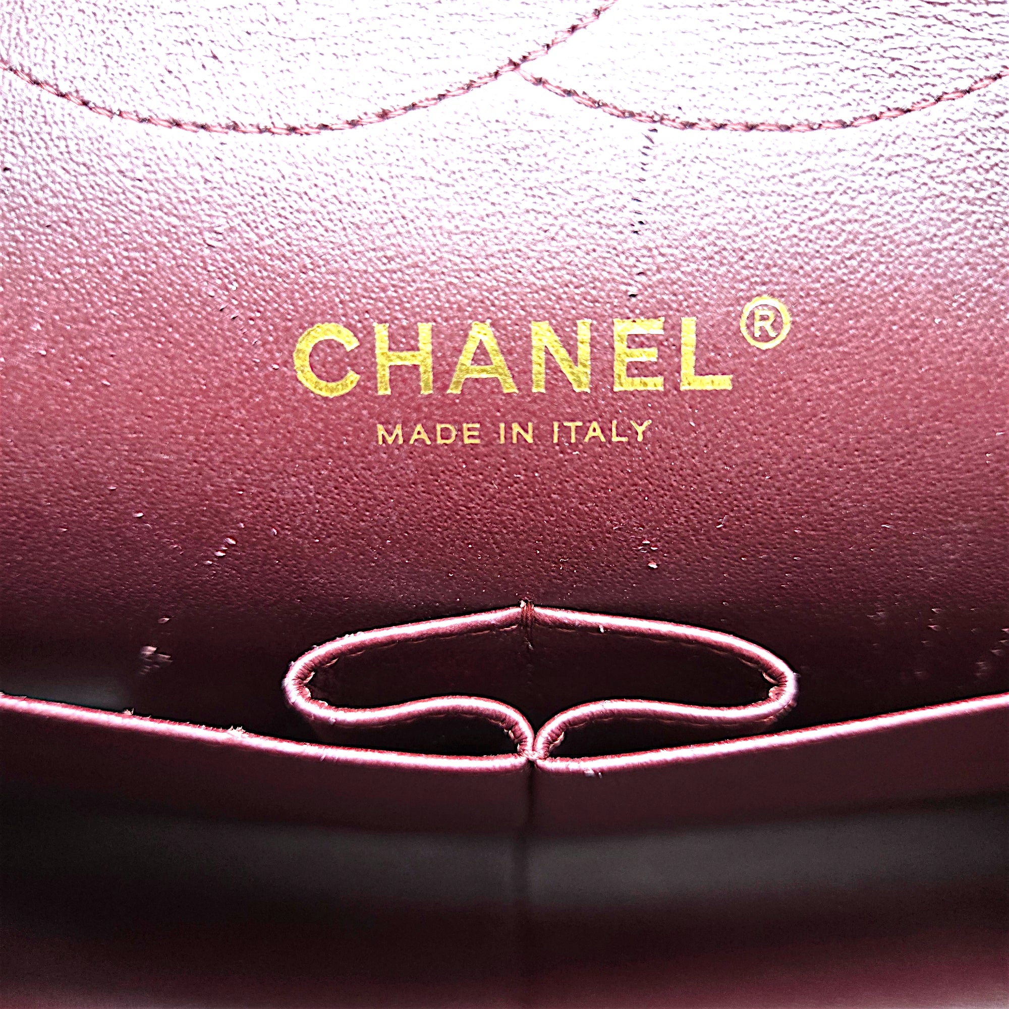 CHANEL CLASSIC JUMBO Double Flap Black Shoulder Bag