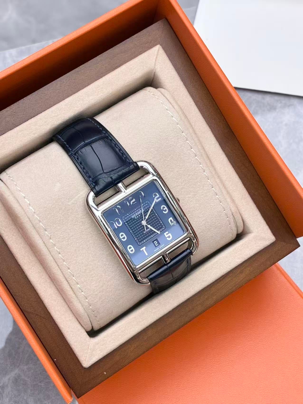 Hermès CD7.810 automatic mechanical men’s watch