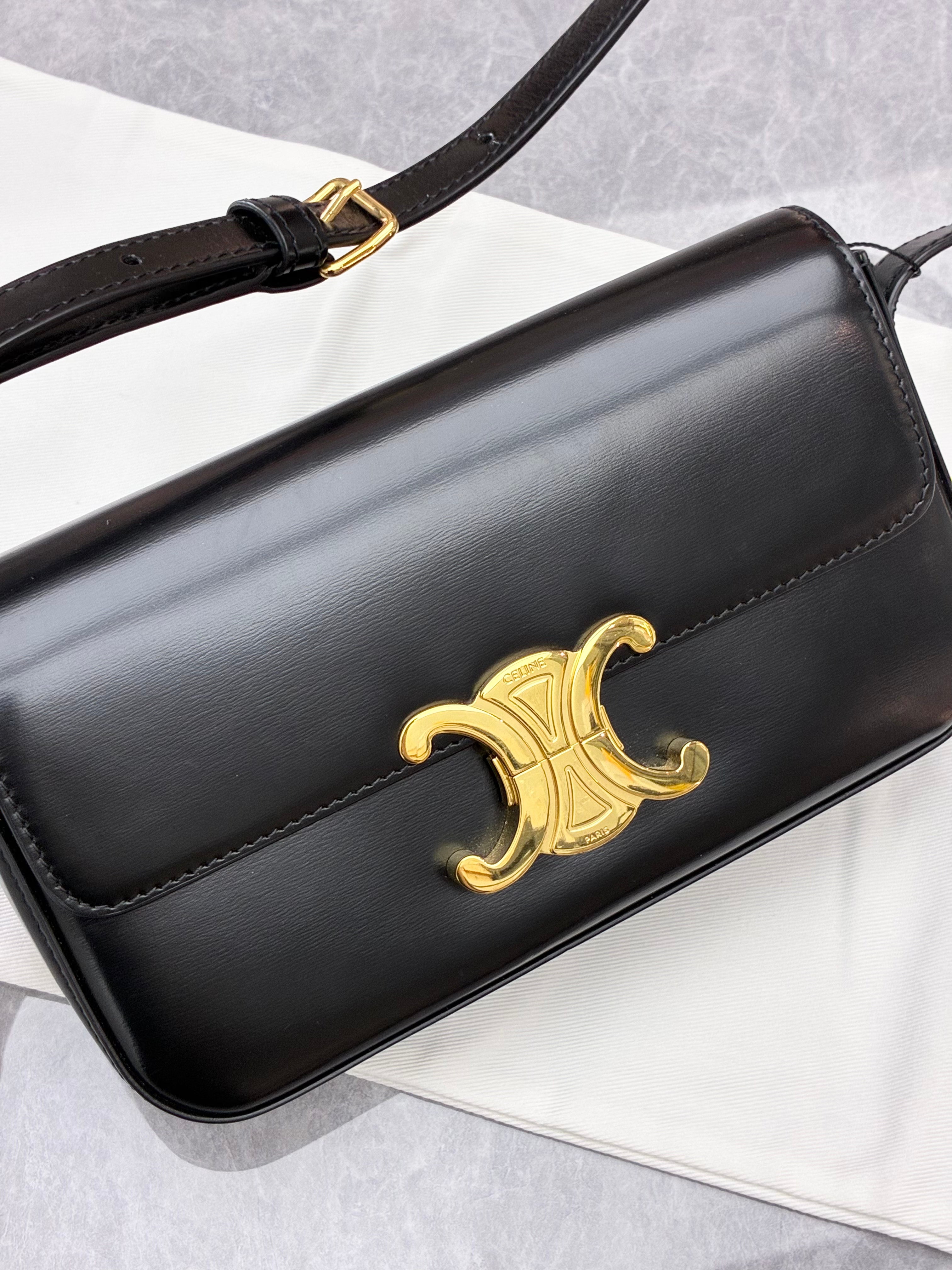 Celine Teen Triomphe bag in shiny black calfskin leather