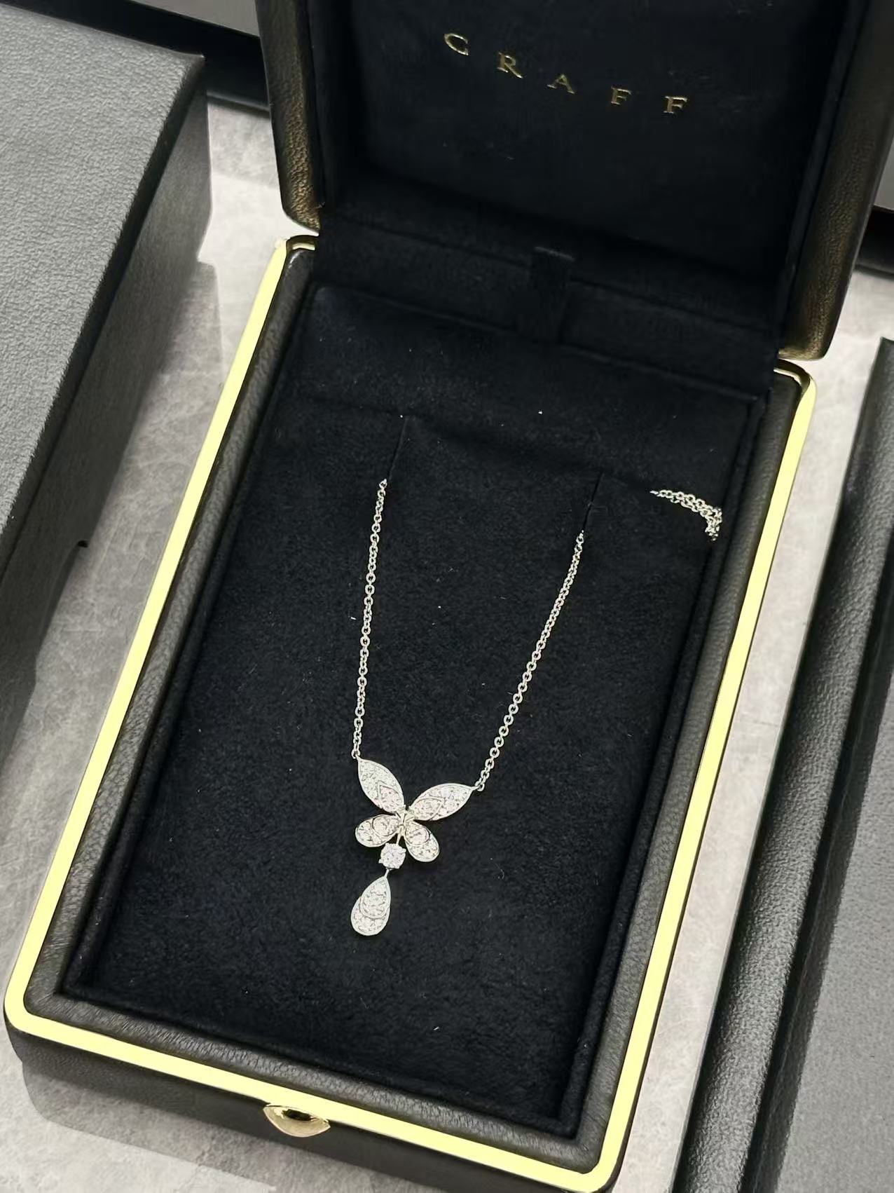 Graff Butterfly Diamond Pendant White Gold