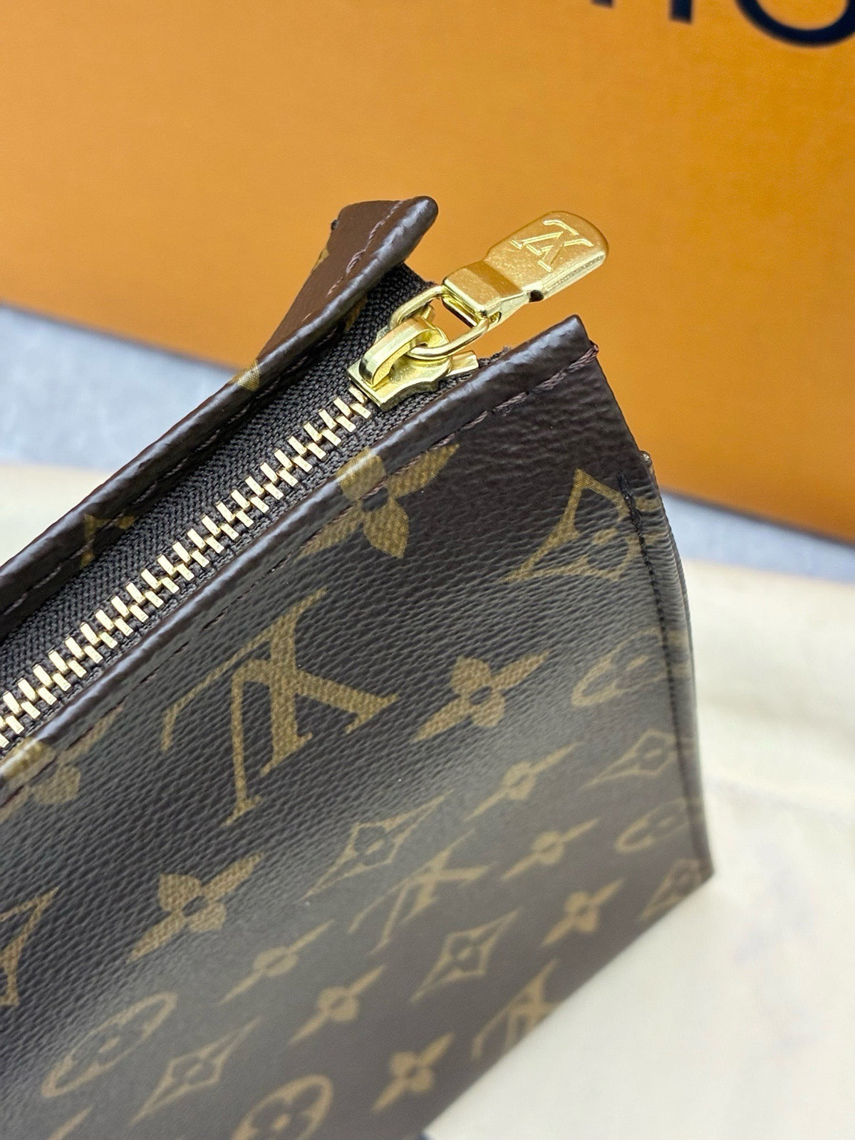 LOUIS VUITTON Vintage Toiletry Pouch – Monogram Canvas with Gold Hardware, Trapezoid Clutch, Good Pre-Owned