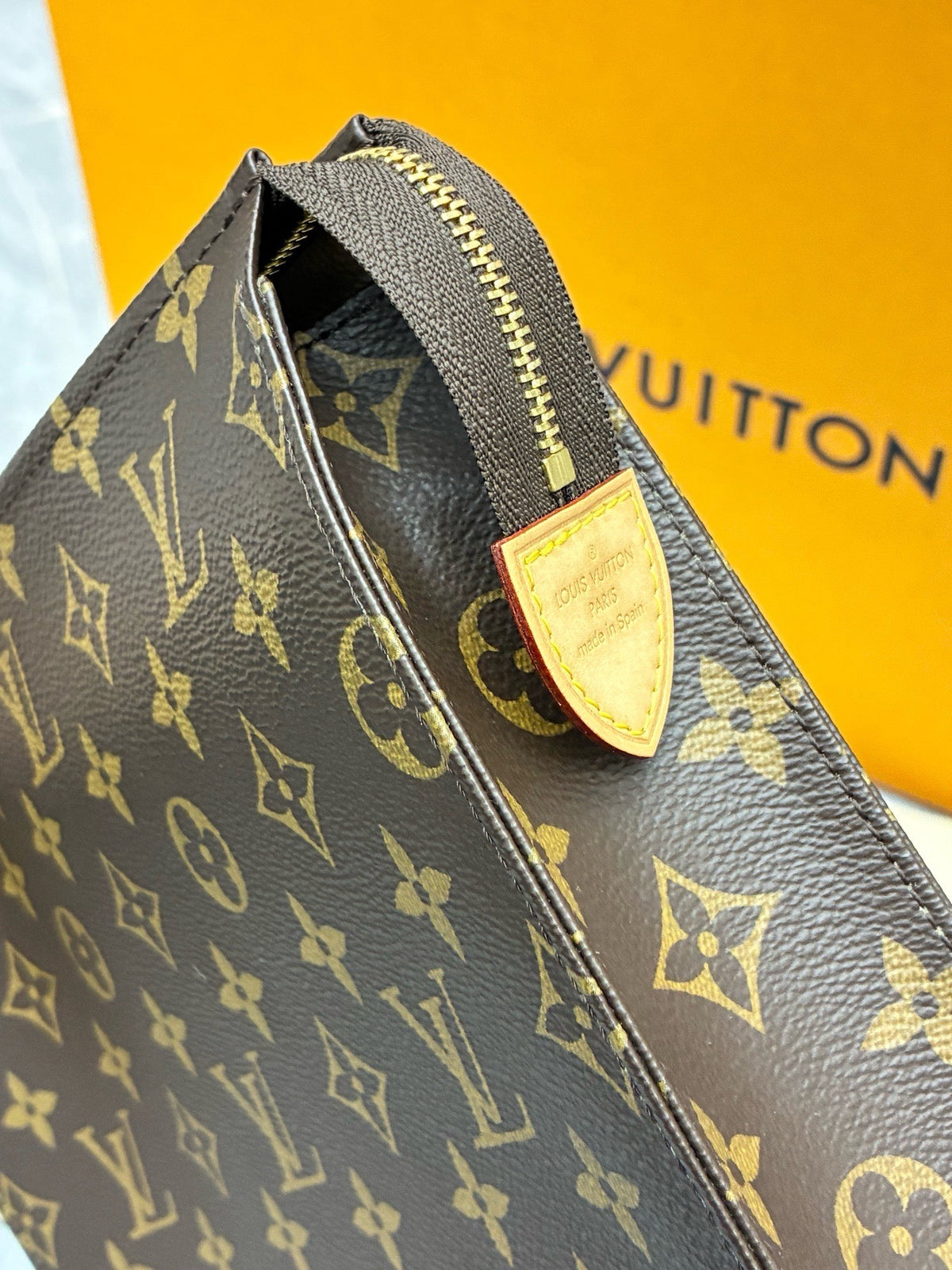 LOUIS VUITTON Vintage Toiletry Pouch – Monogram Canvas with Gold Hardware, Trapezoid Clutch, Good Pre-Owned