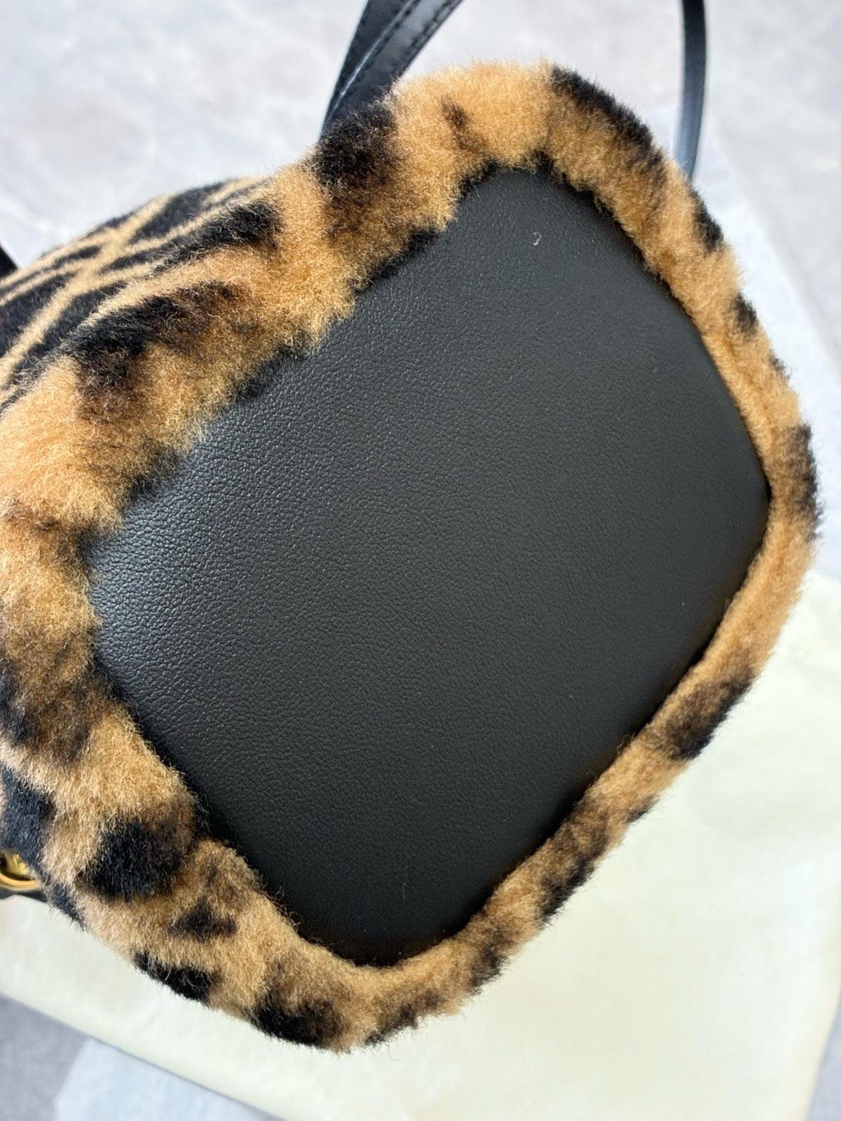 FENDI Mon Tresor Mini Bucket Bag – Shearling with Large FF Motif, Gold Hardware, Good Pre-Owned