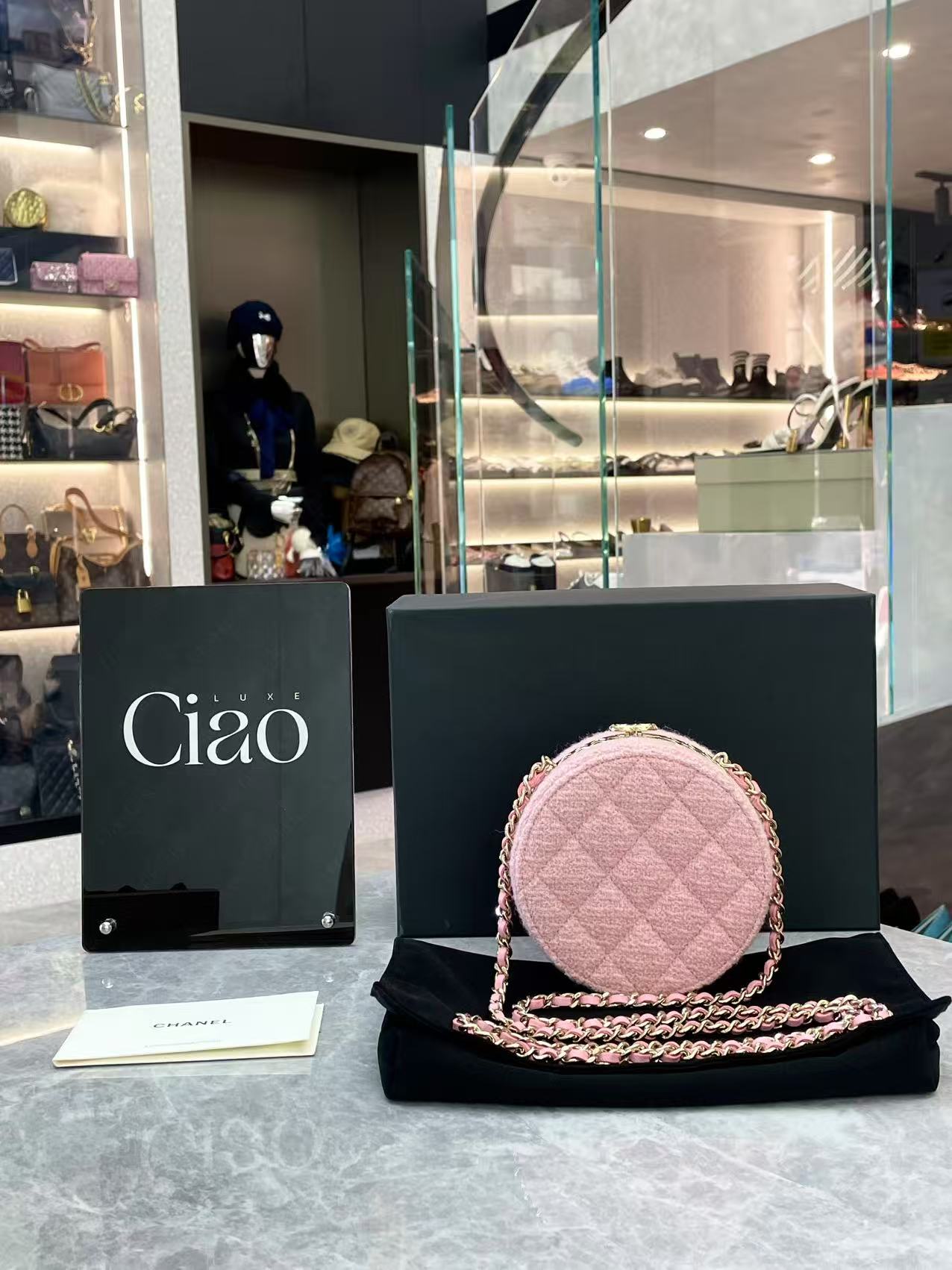 Chanel Pink Tweed Round Chain Shoulder Bag