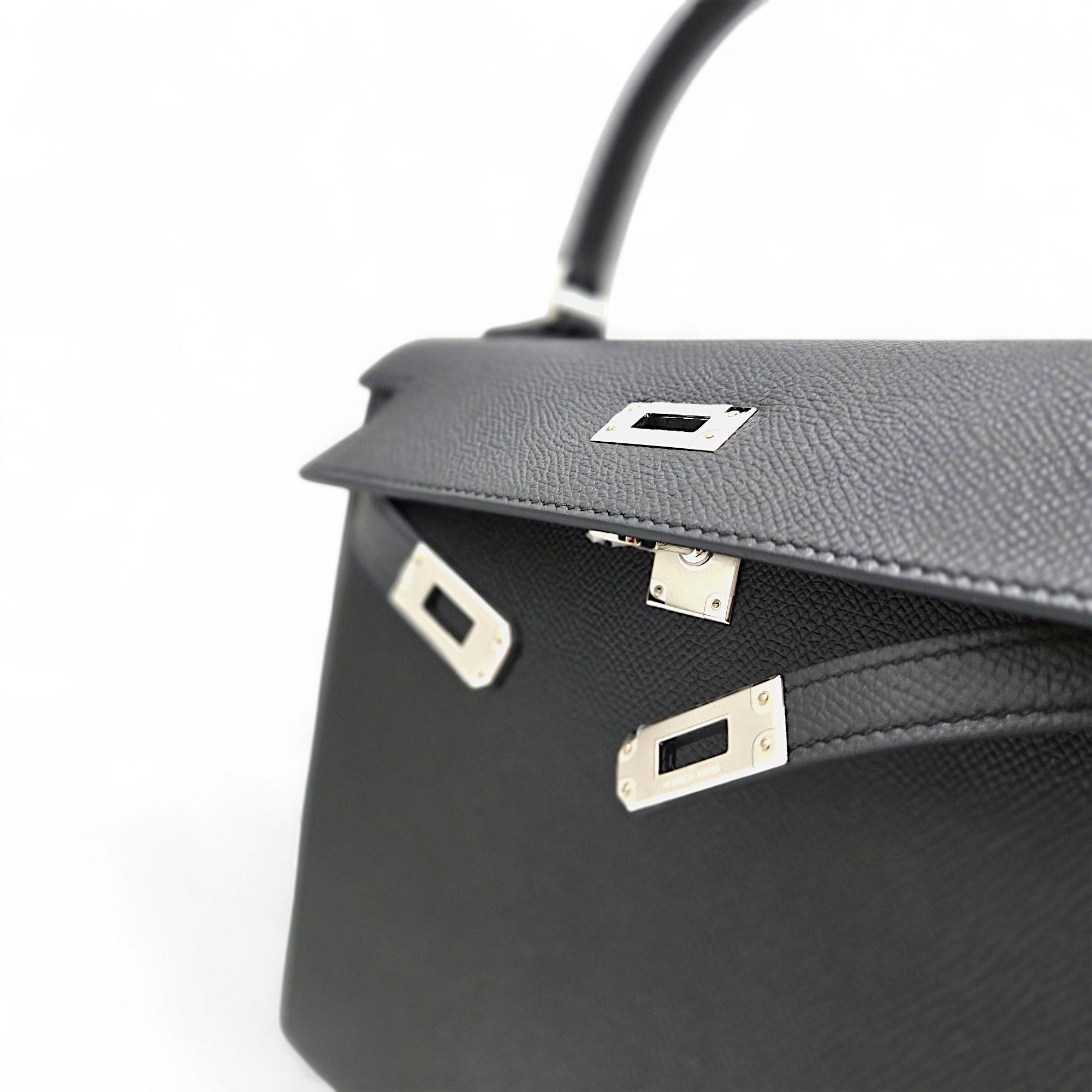 Hermès Kelly 25 Black Sellier Epsom